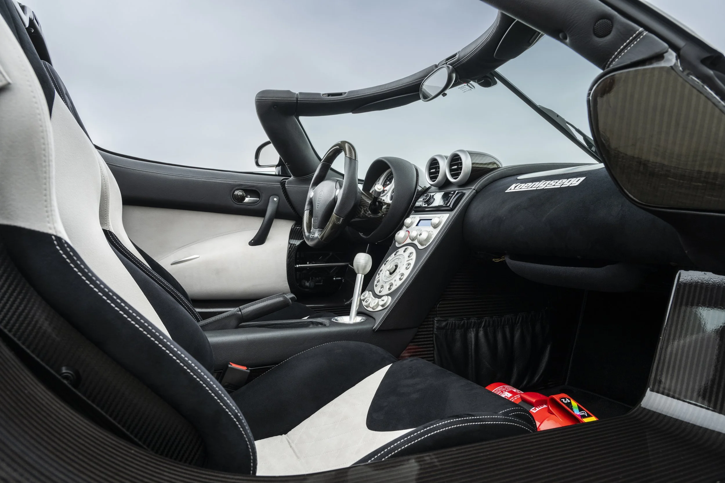 JC25_r0165 2008 Koenigsegg CCXR_006.jpg