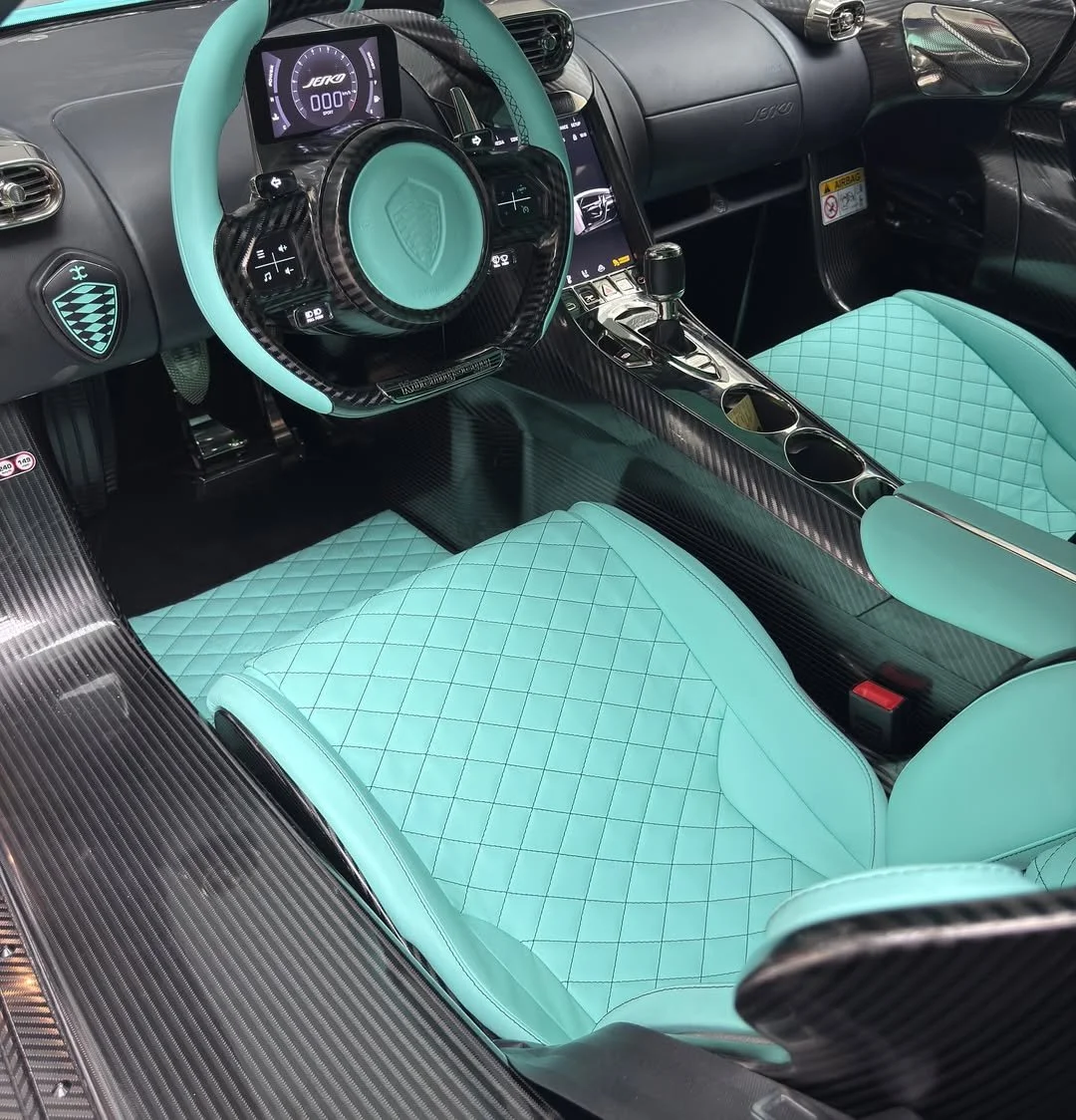 Respecced Jesko Dubai 72956.JPG