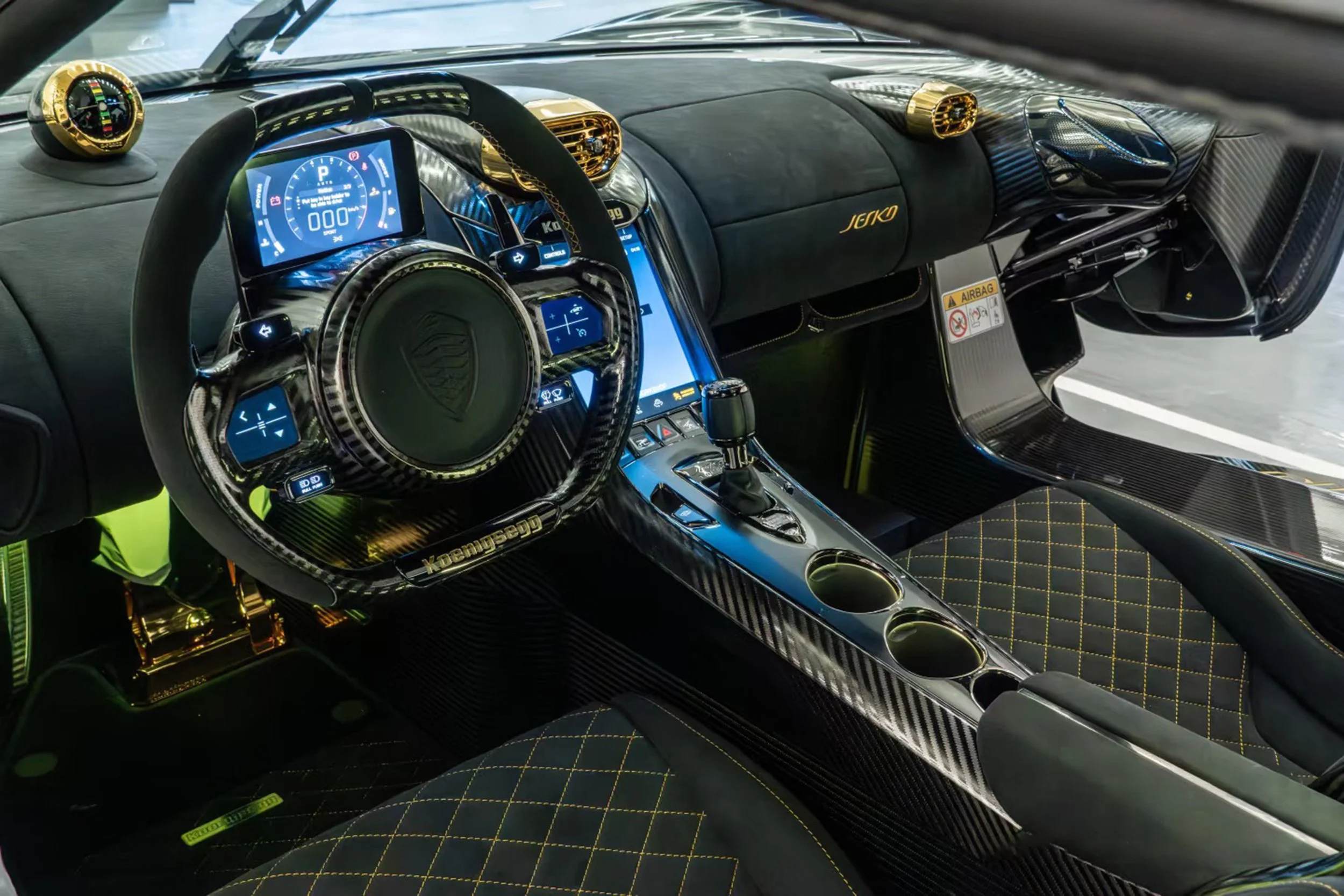 Jesko 7383 Interior.jpg