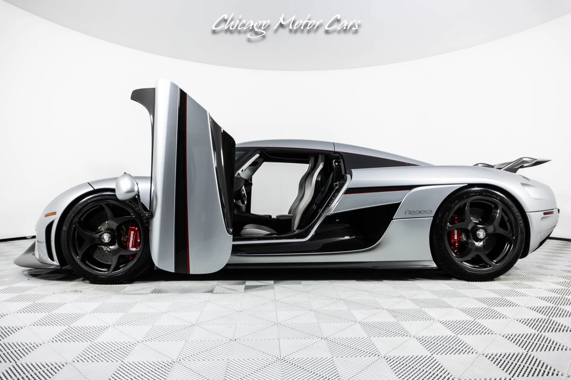 Regera 7208 CMC-3.jpg