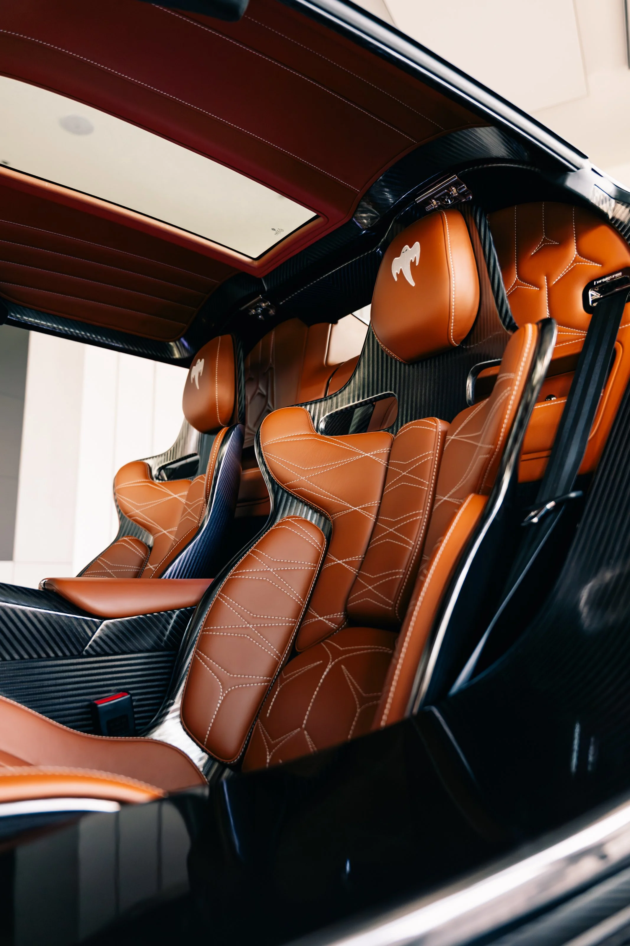 Koenigsegg-850CC-WarrenHenry-Dealership-Shoot-0014.jpg