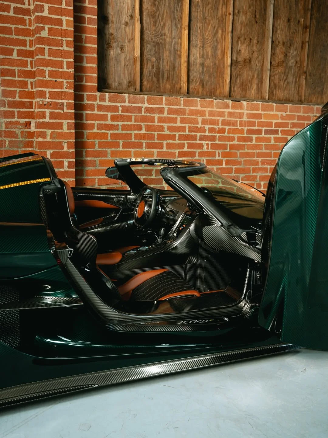 Jesko Absolut 7503 Ogara-8.jpg