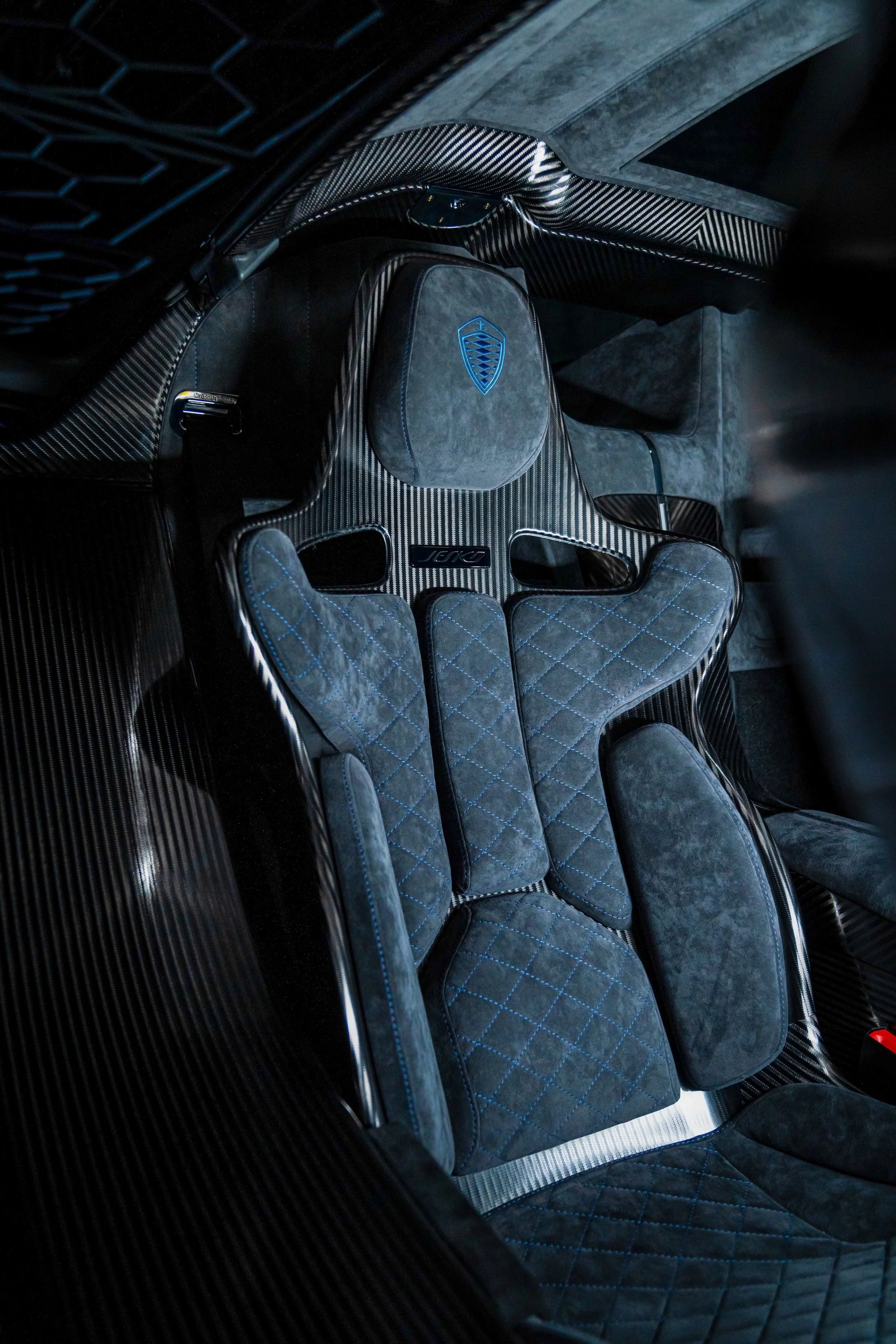 Jesko 7265-23 copy 2.jpg