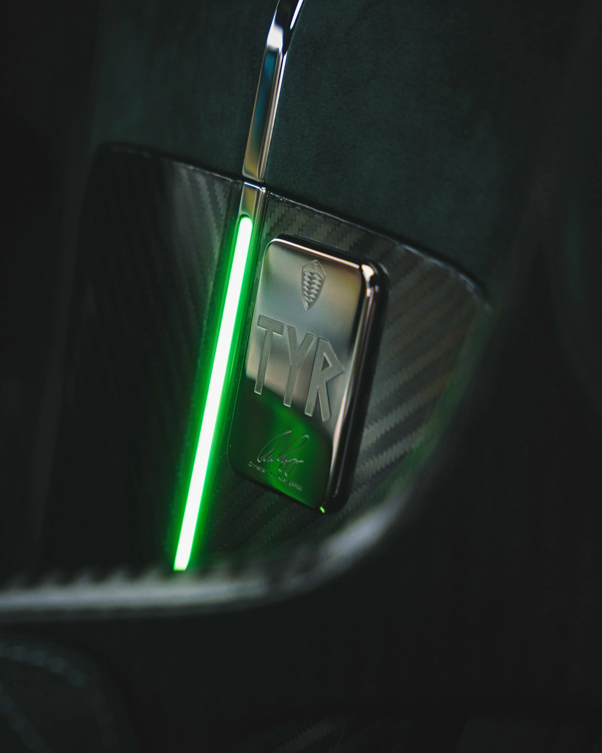 Jesko-02584 copy.jpg