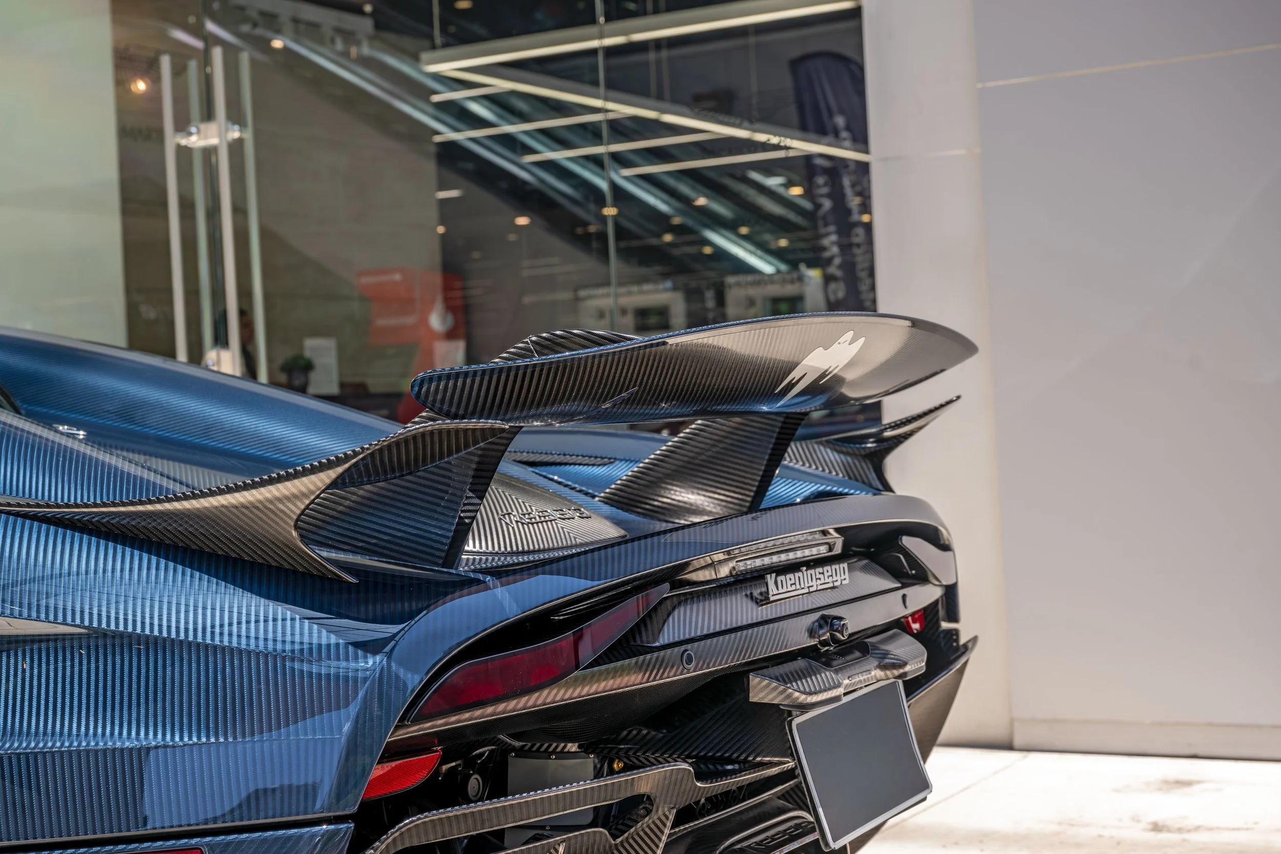 2020-Koenigsegg-Regera_1466446.jpg