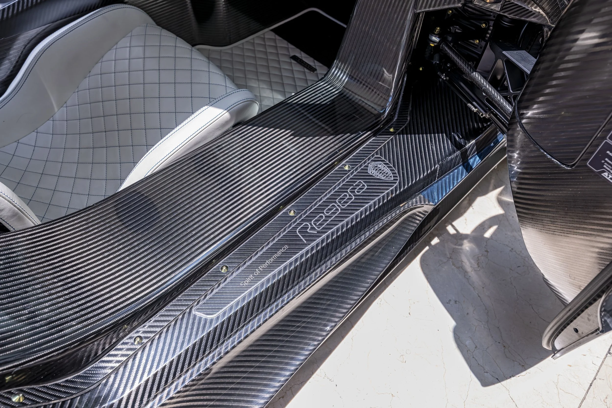 2020-Koenigsegg-Regera_1466455.jpg