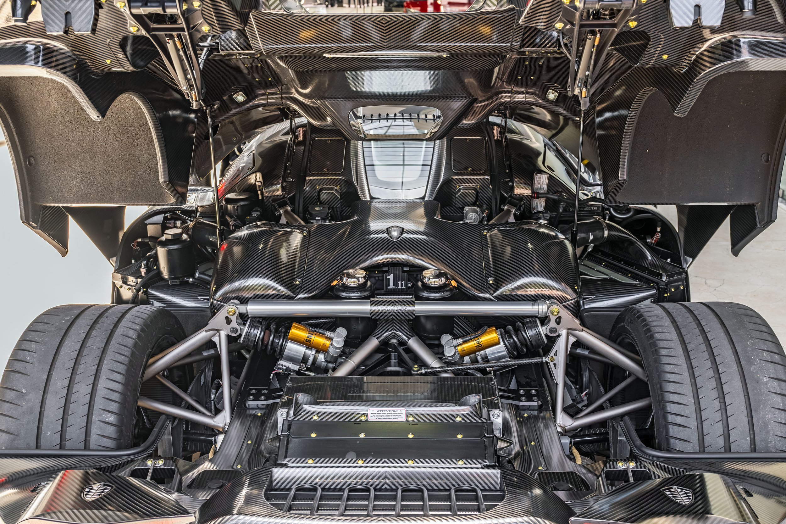 2020-Koenigsegg-Regera_1466472.jpg