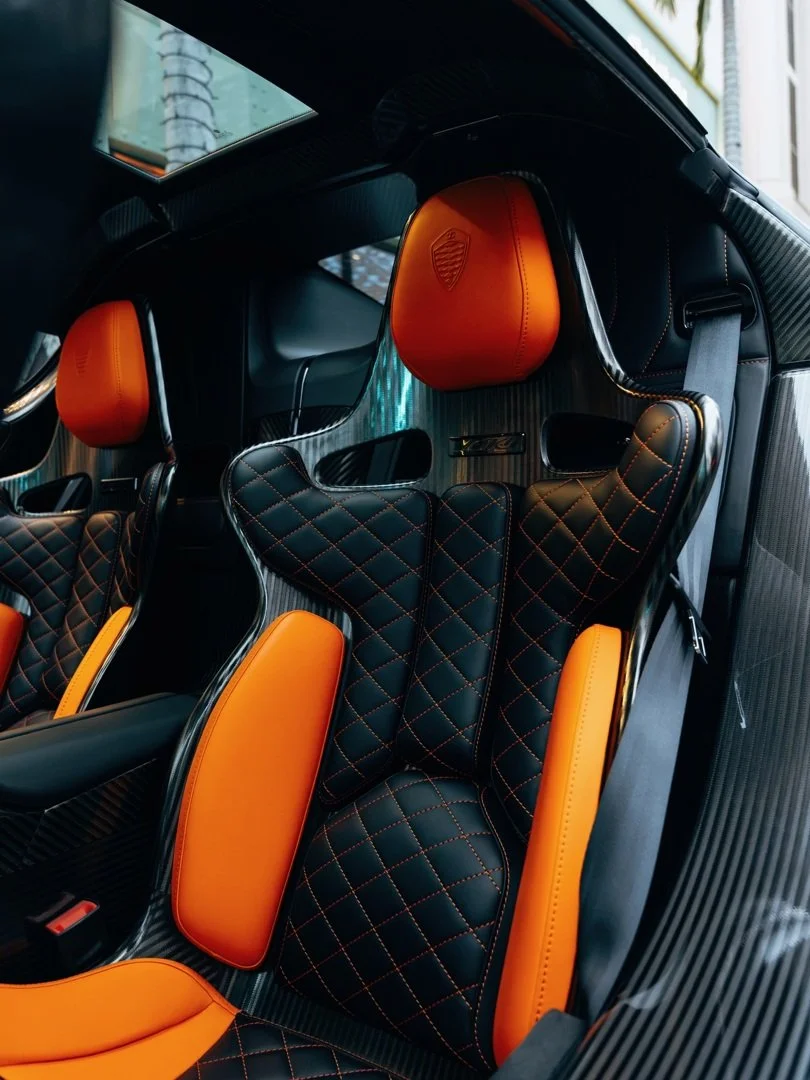 7396 Interior.jpg