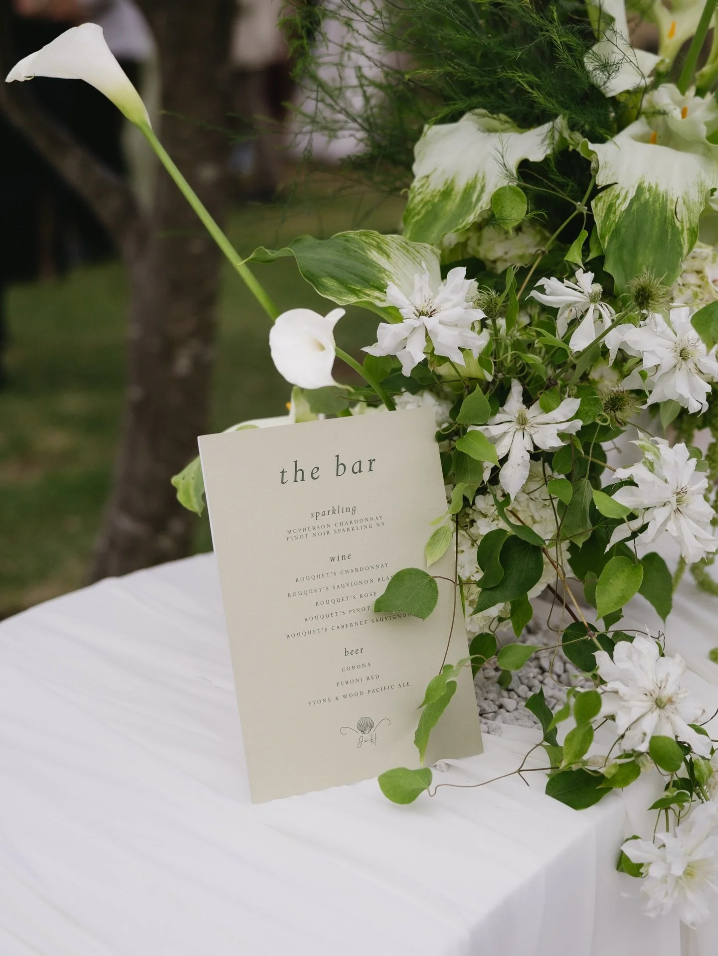 Reminiscing on Jack &amp; Han&rsquo;s reception late last year 🤍 

Alongside some of my absolute favourites:
@dunespalmbeach 
@sarbostudio 
@sophiawilde_ 
@designstoadore 
@bylucy.weddings 
@by.gigi 
@moments.to.love_ 
@kyhabride