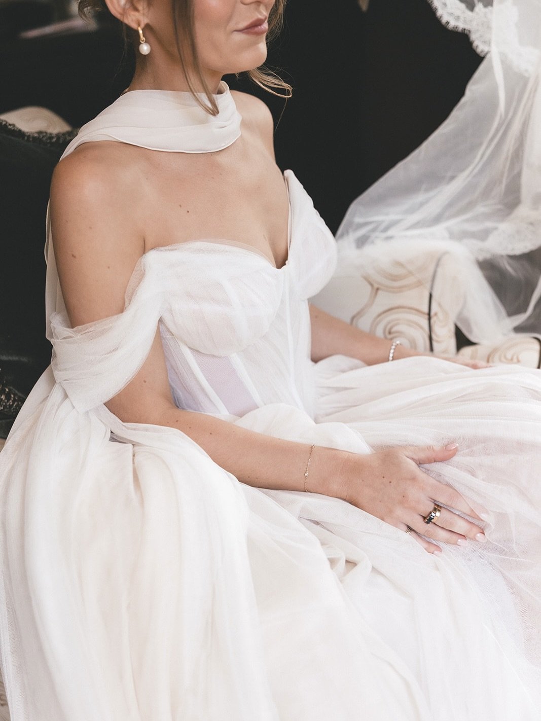 OUR A &amp; F PART ONE. An autumn day that felt equal parts joyful, intimate and beautifully alive.

We are endlessly grateful for our beautiful couples and the trust they place in us to bring their celebration to life. 

From a slow morning in the @