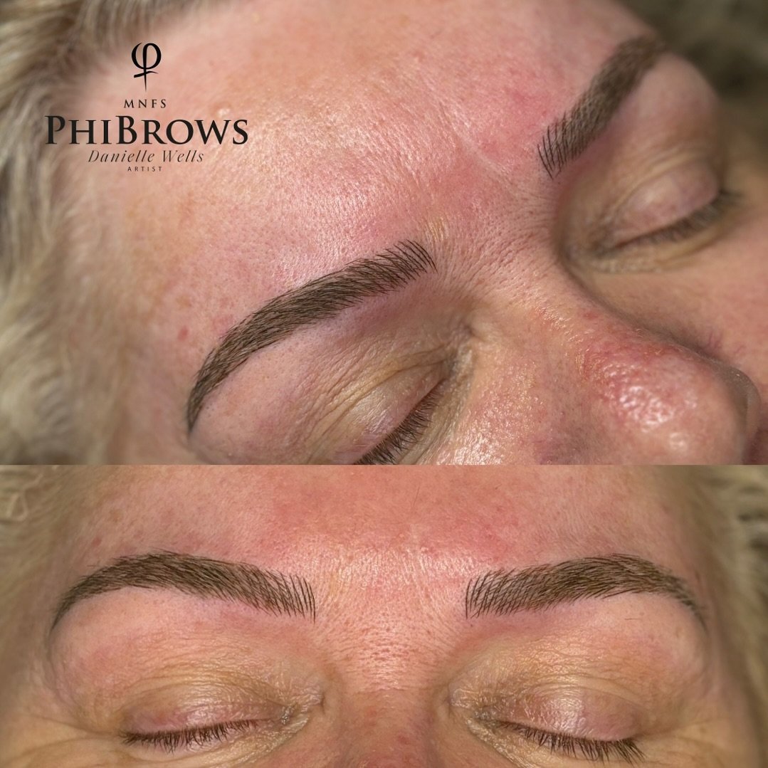 ✨🔥 Microblading, a form of semi-permanent makeup for eyebrows, offers several benefits:

1. **Natural-looking eyebrows**: Microblading creates individual hair-like strokes that mimic the appearance of natural eyebrow hairs, resulting in fuller and m