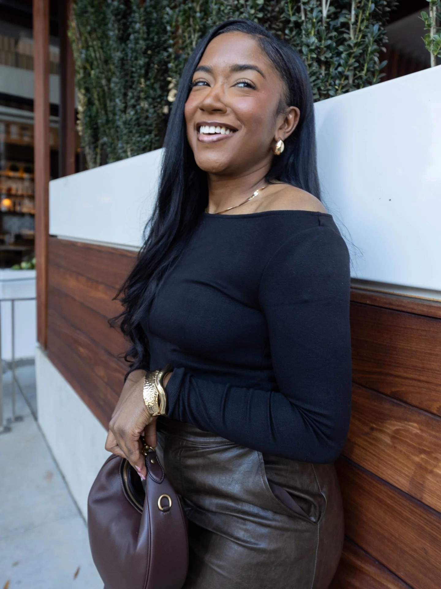 THE PHOTOS. 🔥🔥🔥 
📸 | @amathisphotos 

The girls didn&rsquo;t come to play✨
Outfit inspo: @destiny.gilchrist_ 

#xoinfluencer #photography #photowalk #creative #community #fallootd #ootd #content #charlottenc