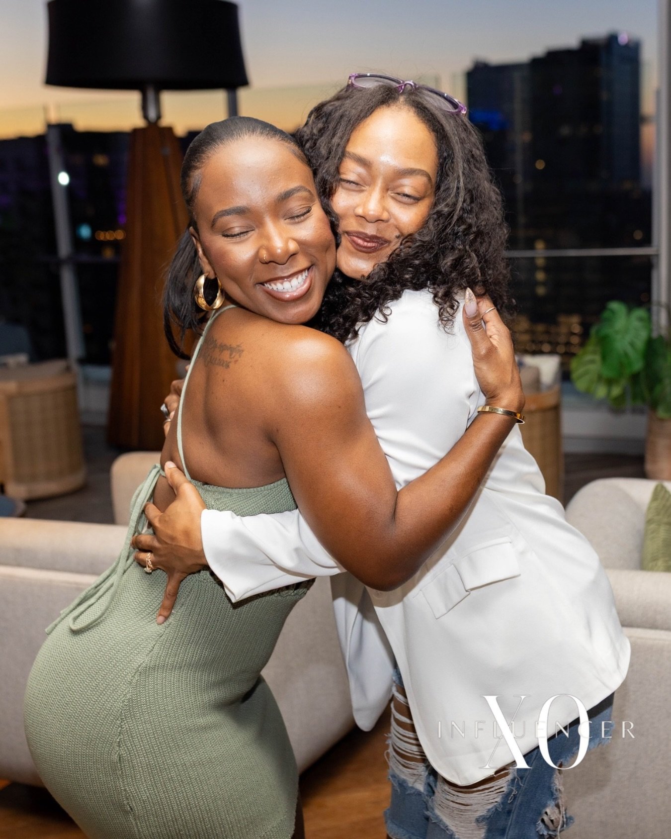 Updated events✨ &mdash; visit our website for upcoming #xoapproved events hosted by the girls for the girls✨

xo 🤞🏽💋✨

#xoinfluencer #network #creativecommunity #femalefounders