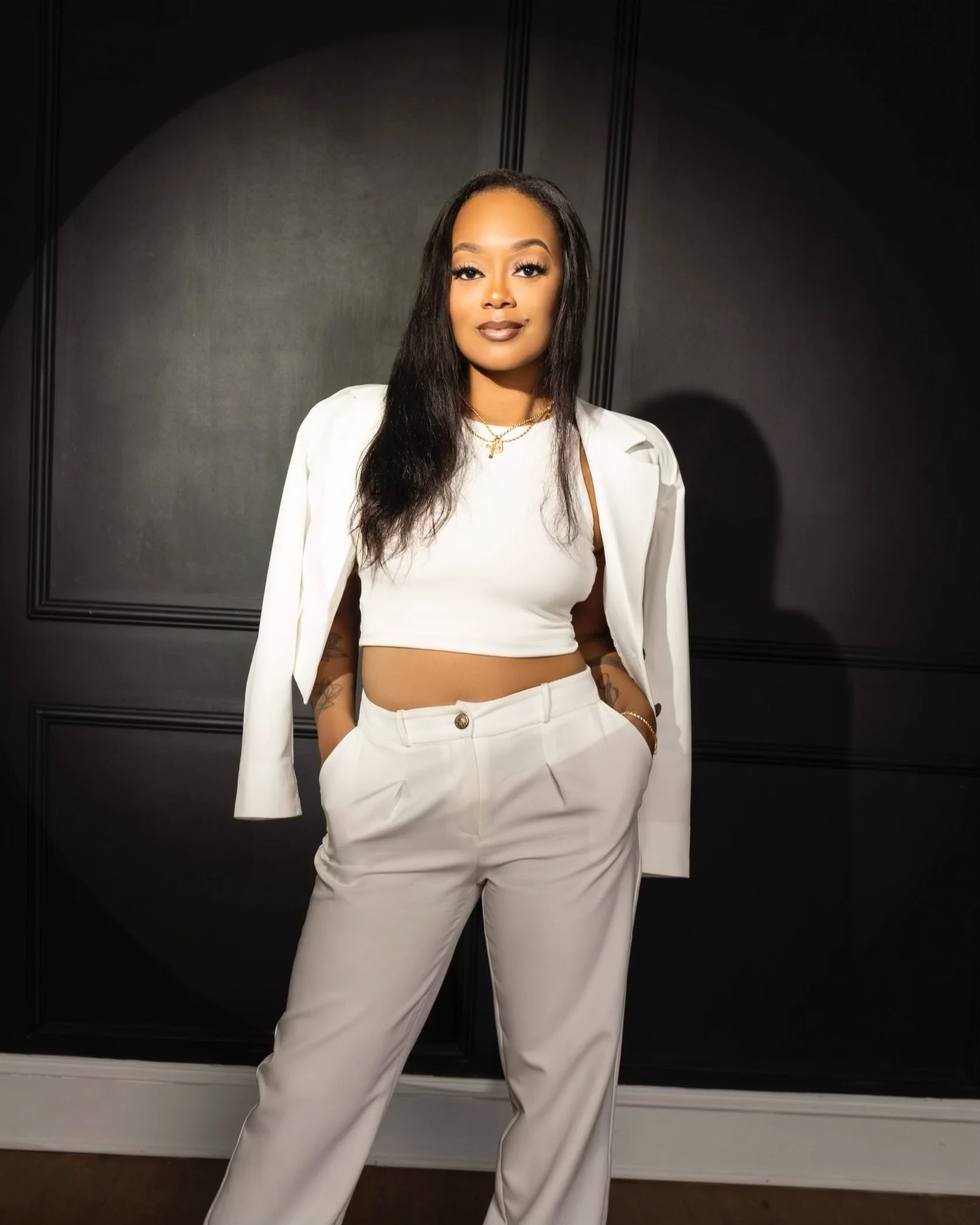 Got your white fit for tomorrow Sis?! 🤍 Swipe for some IT GIRL INSPO from @itgirlmaintenancehq 

The XO Babes are headed to 📍 @babecaveusa for IT GIRL MAINTENANCE &mdash; our summer collab w @thefashlanee 💋 Meet us there 🤞🏽✨