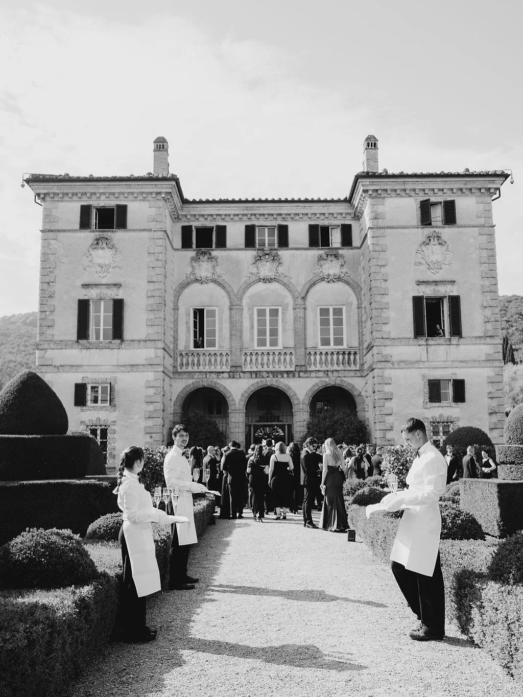The details. 

Venue @cetinale 
Planner &amp; Designer @theyesmaker 
Photographer @angelika.dupuis 
Videographer @romavera_films 
Floral Designer @tepeesauvage 
Catering &amp; Food Styling @citronpavot 
MUAH @bezal_makeup 
Live Band @thebeatchiefs 
S