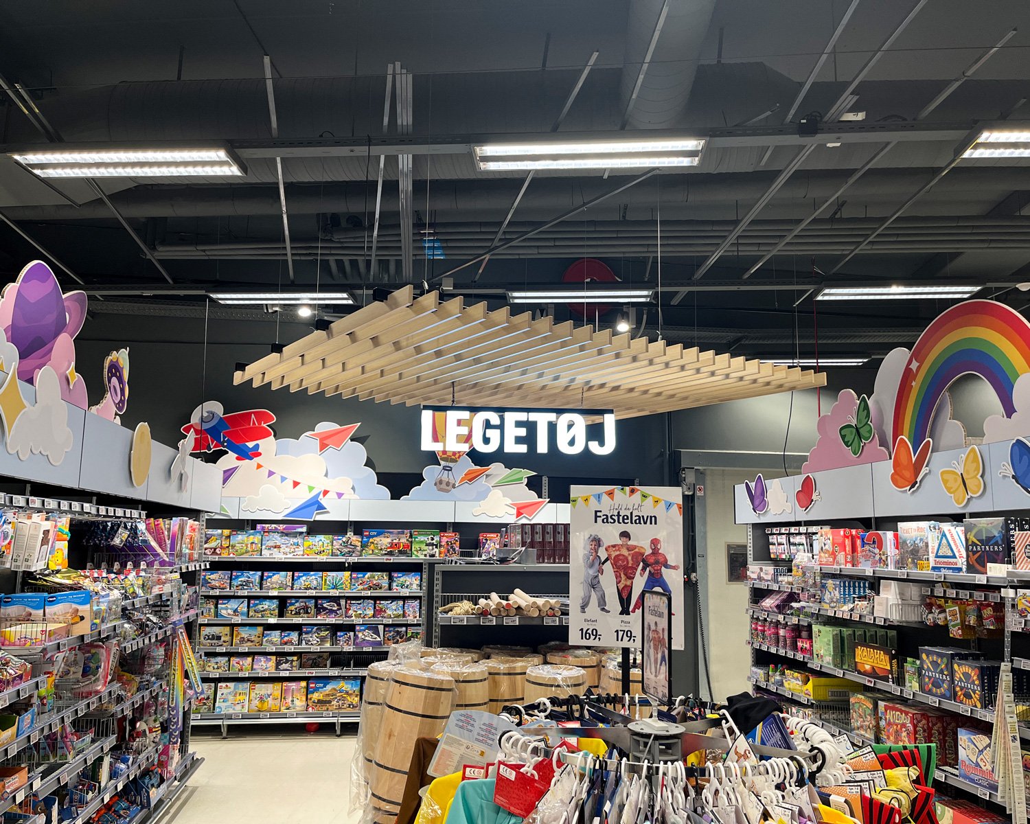 Legetøj_føtex_illustrationer_tegninger_FRIDAJOHSdesignstudio_01.jpg