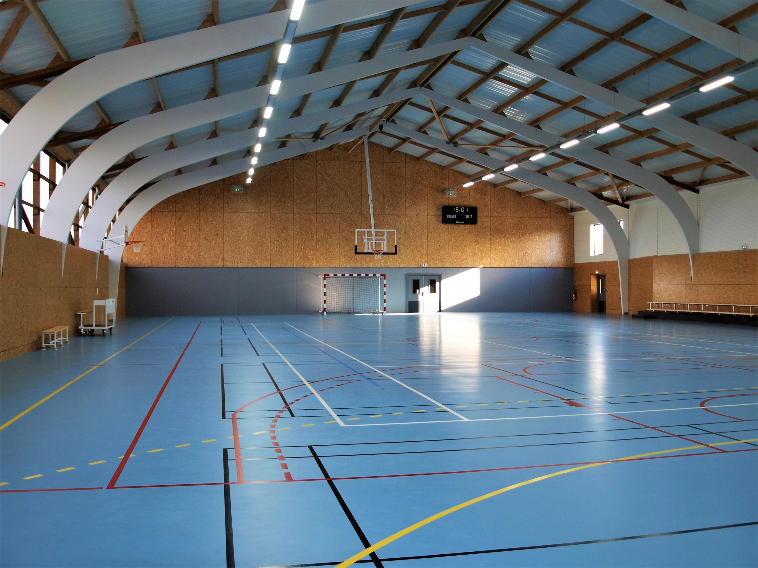 SALLE DE SPORTS - BAIS .jpg