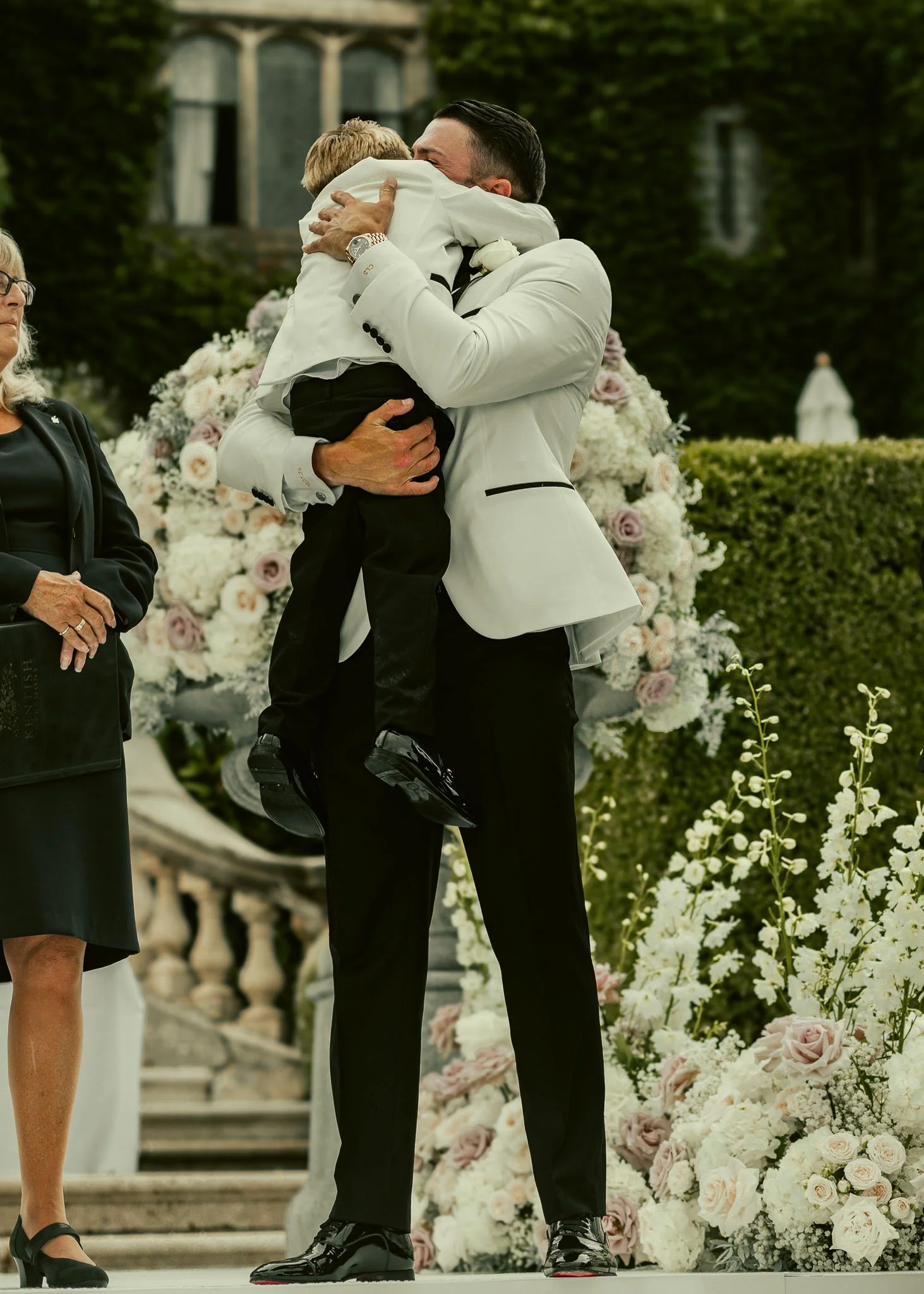 A luxury Eastwell Manor wedding, filmed and photographed by Kent wedding videographer Luke Batchelor Productions.