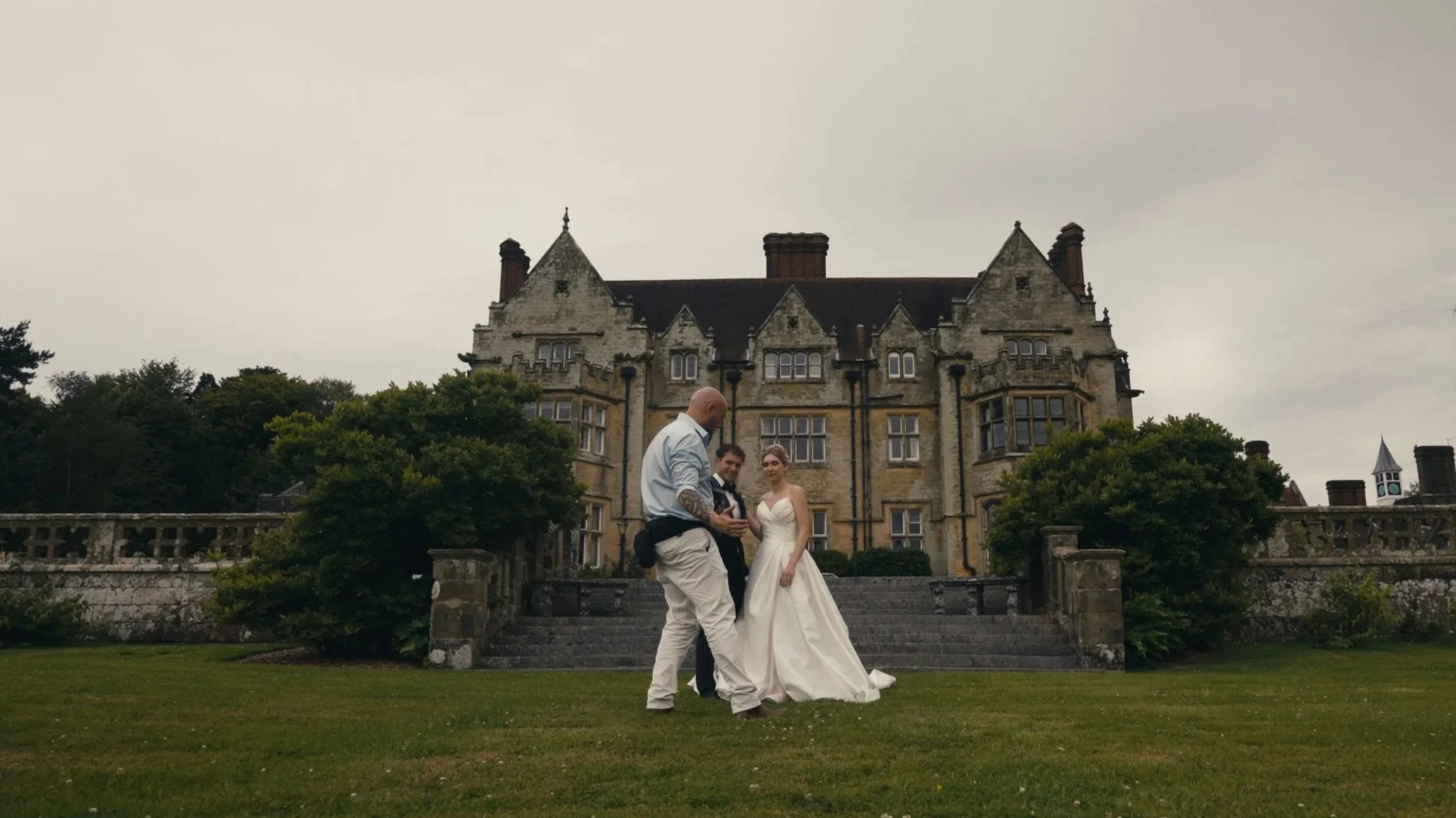 Best wedding videographer London UK for multi-location weddings