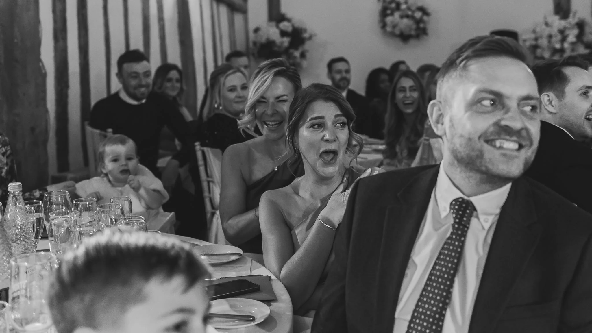 wedding-speeches-guest-react.jpg