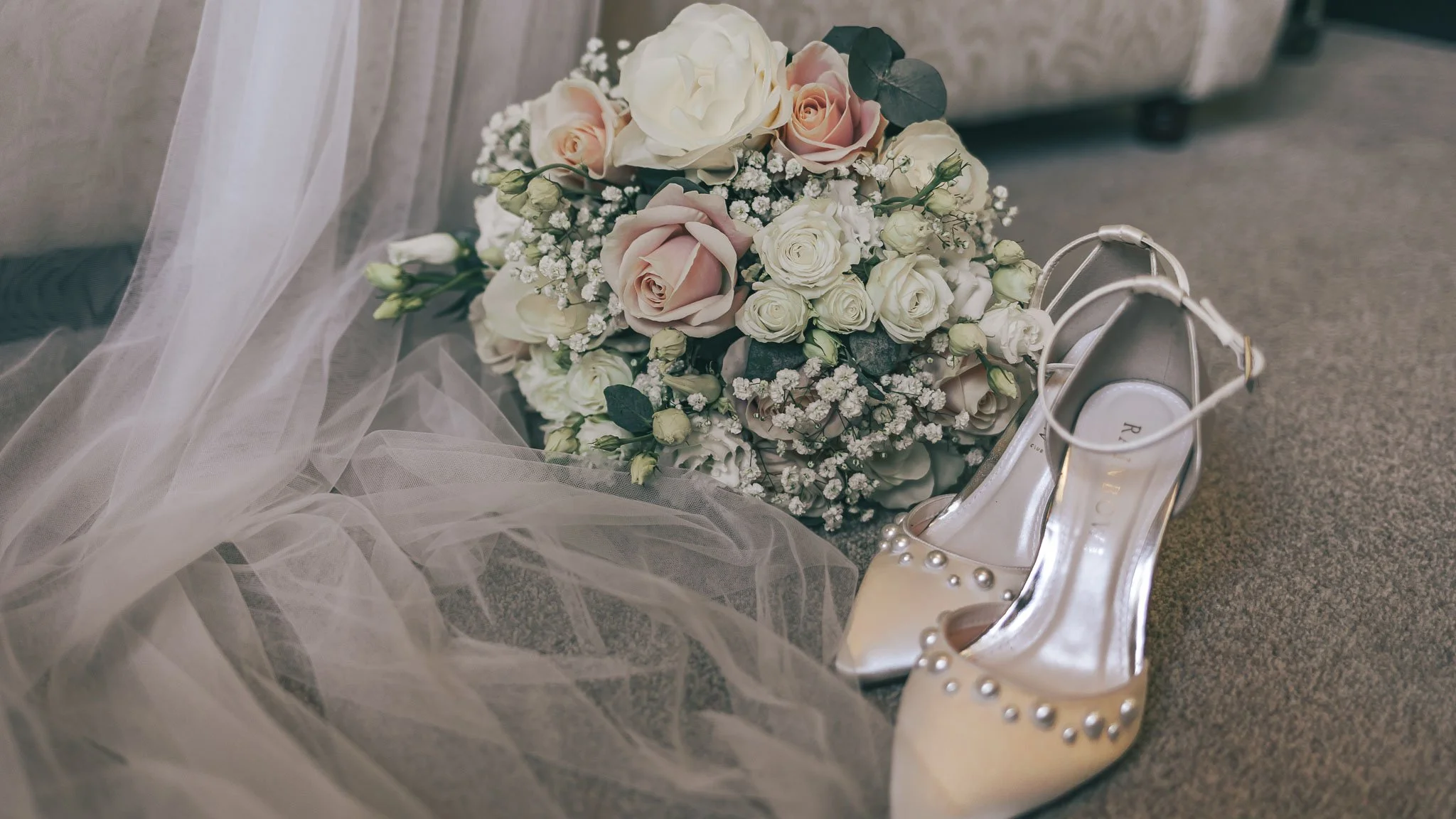 An image from a luxury UK wedding, captured by a wedding photography and videography team from Luke Batchelor Productions.