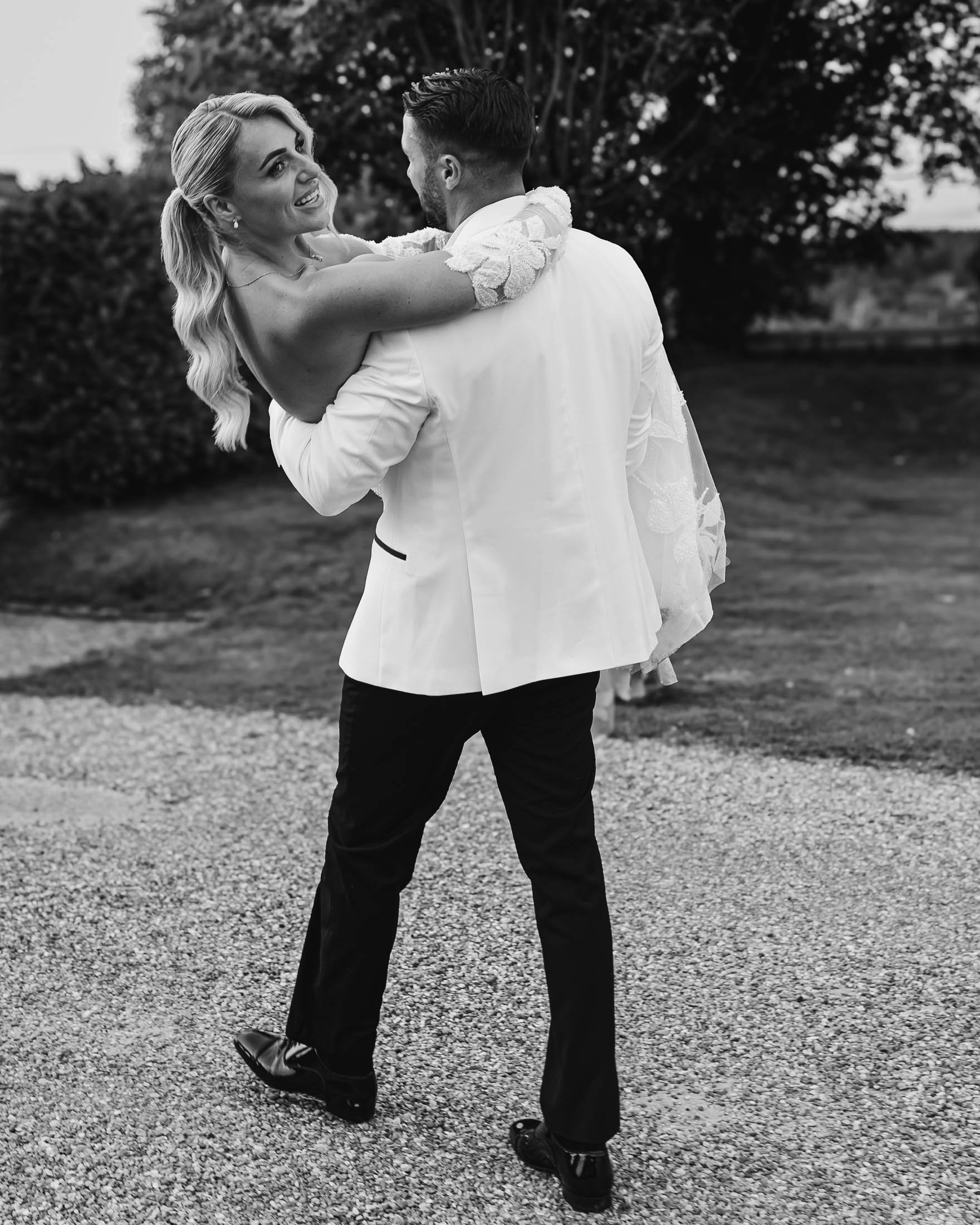 Destination wedding photography and videogrphy team for weddings across Europe.