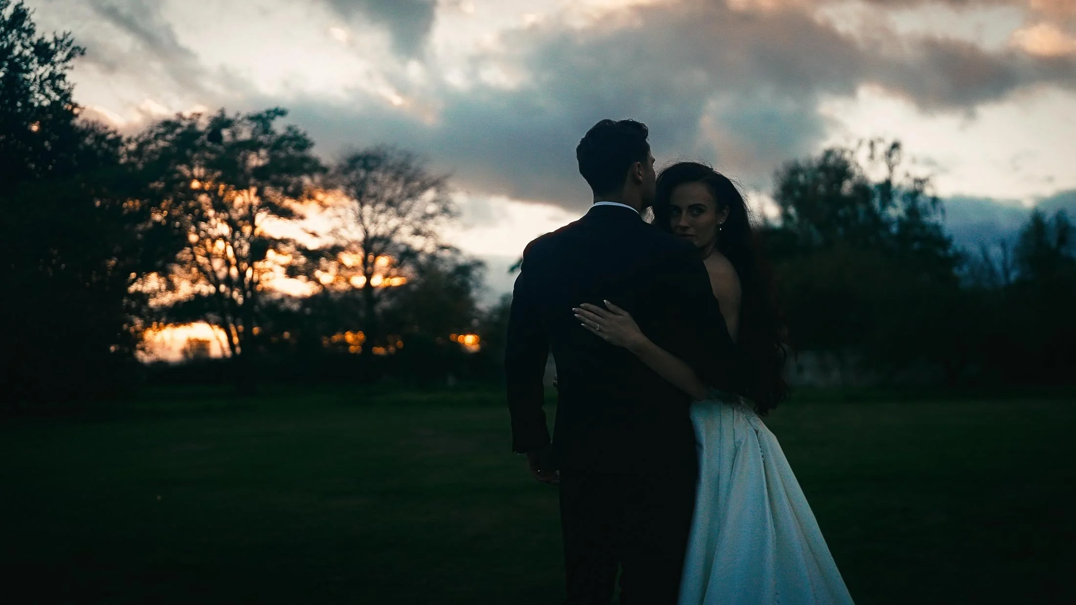 Golden hour couple portraits at Elmore Court.