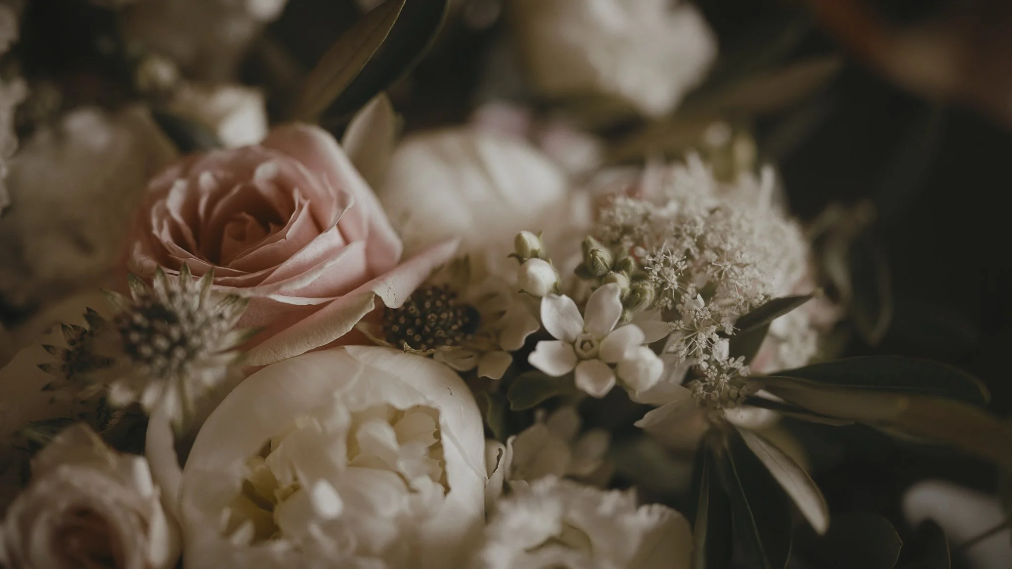 A wedding videography shot from an Oxnead Hall wedding, captured by Norfolk videographer Luke Batchelor Productions.