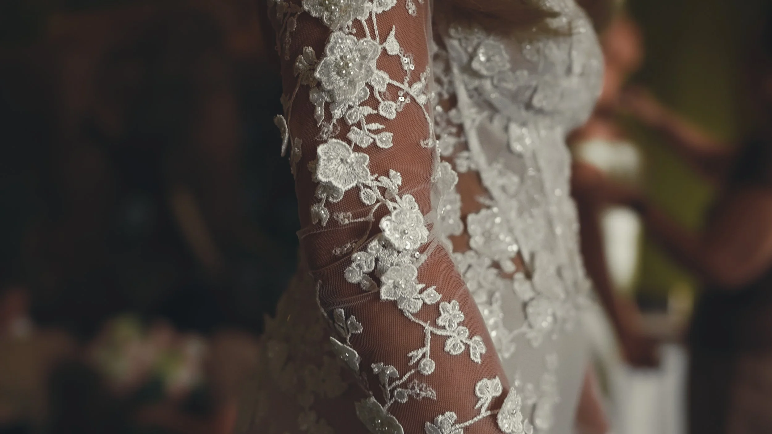 An editorial style wedding videography shot from a Buckinghamshire wedding, captured by videographer Luke Batchelor Productions.