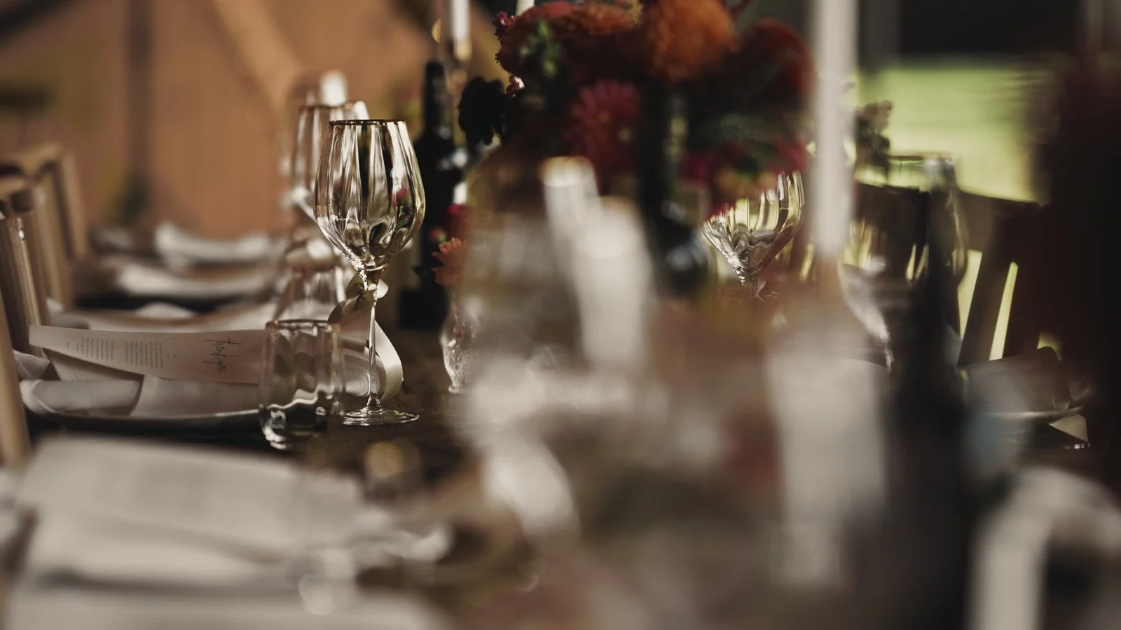 Details and candid scenes from a colourful riverside wedding video at an Oxfordshire estate beside the River Thames.