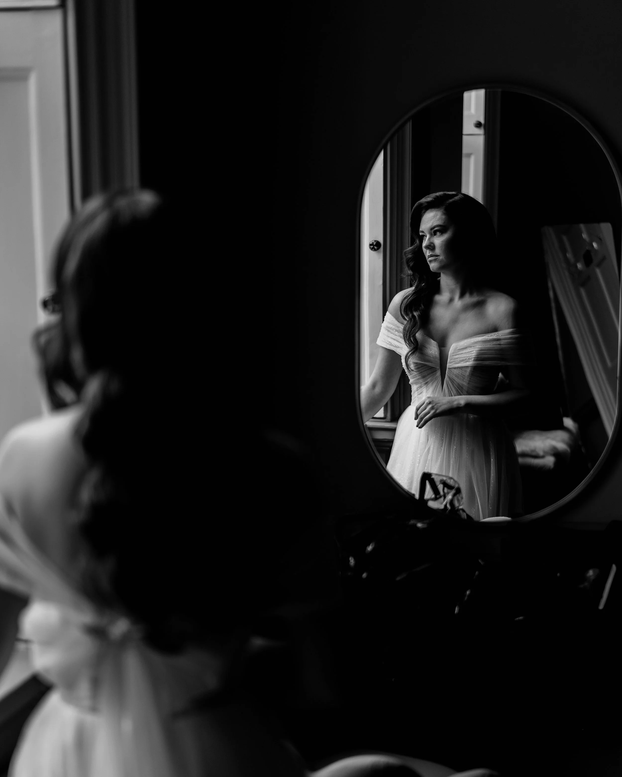 An editorial style wedding videography shot from a Buckinghamshire wedding, captured by videographer Luke Batchelor Productions.