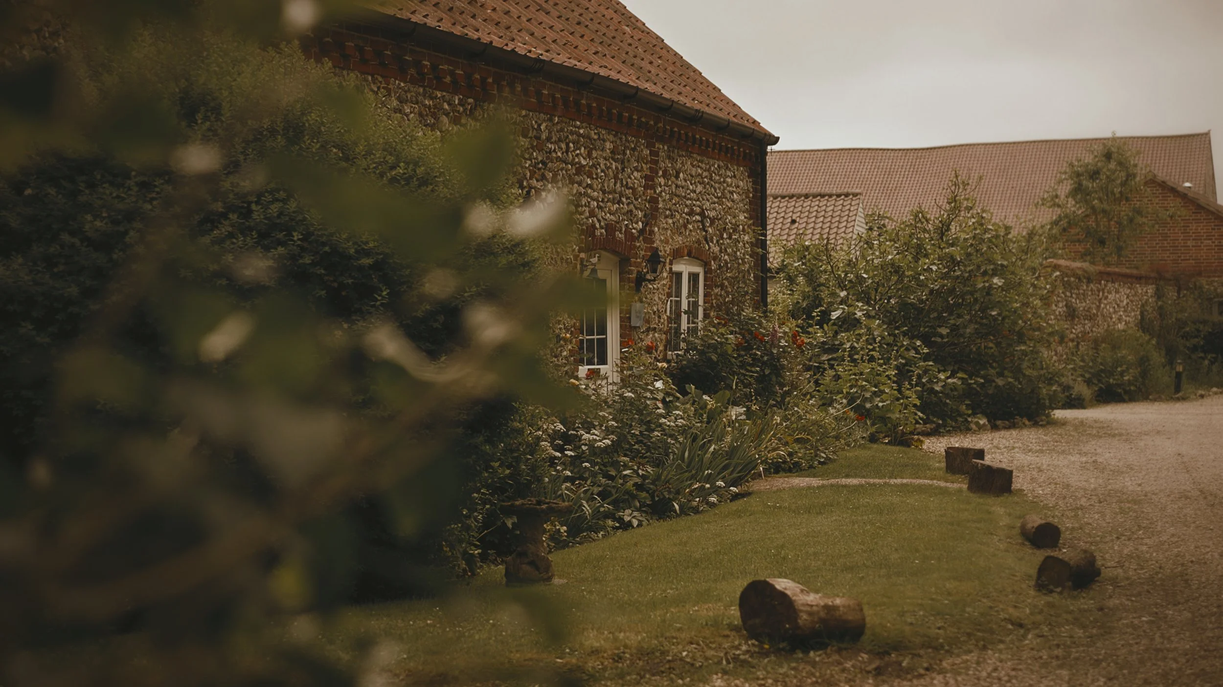 An image of a wedding in Norfolk, captured by wedding videographer Luke Batchelor Productions.