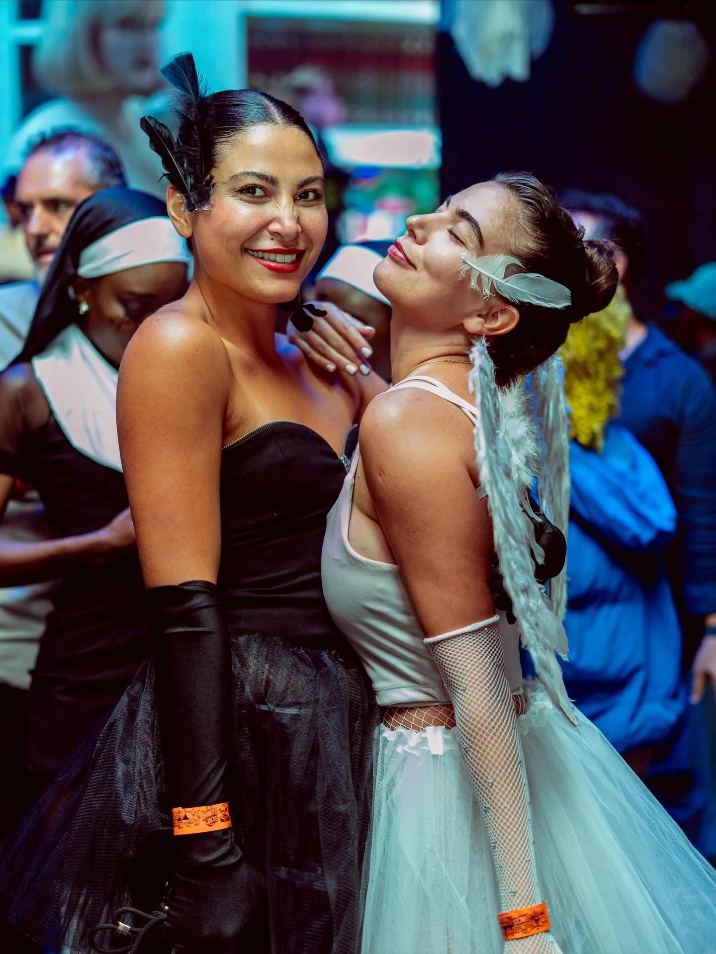 OBSESSED with the costumes from @circus254 by @deejaykace and @sarakasitrustofficial ! 🤩 Swipe through to see the jaw-dropping details up close. The work that went into dressing the witches, pirates, cowboys, bunnies, and other spooky creatures is t