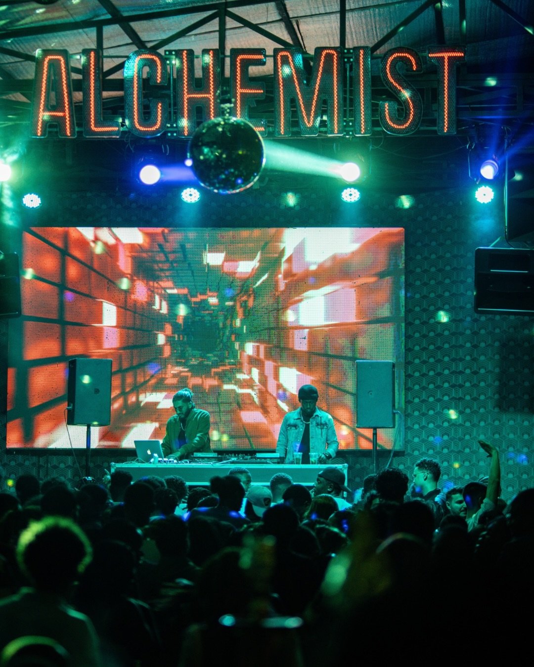 Alchemist Weekly Calendar

Tuesday 7th April
- @nairobifightnights by @aiwexsports 

Wednesday 8th April 
- @urban_daze_ke with @andy_dj_ke 

Thursday 9th April
- Jeudi Dance with @mixmasterlenny &amp; Panik

Friday 10th April
- Ignition Fridays with