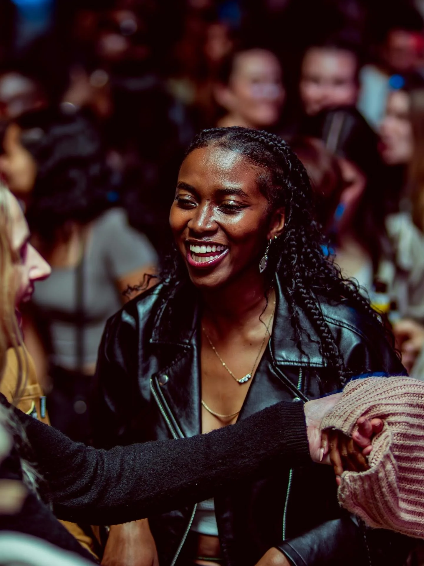 Sun shining ☀️ People smiling 😀