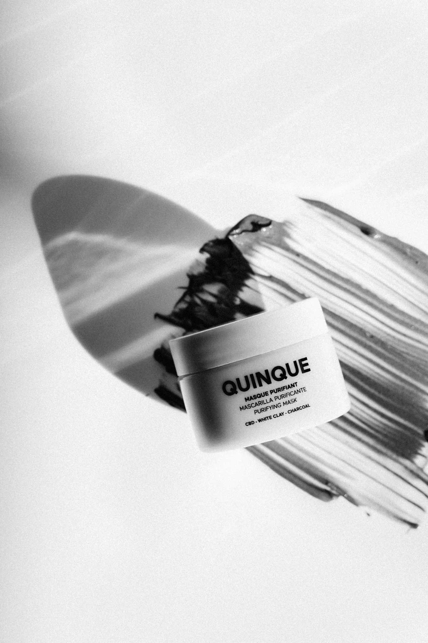 35-WEB-shooting-QUINQUE-5sept2022-StudioQuotidien-ChloeLAPEYSSONNIE-0023.jpg
