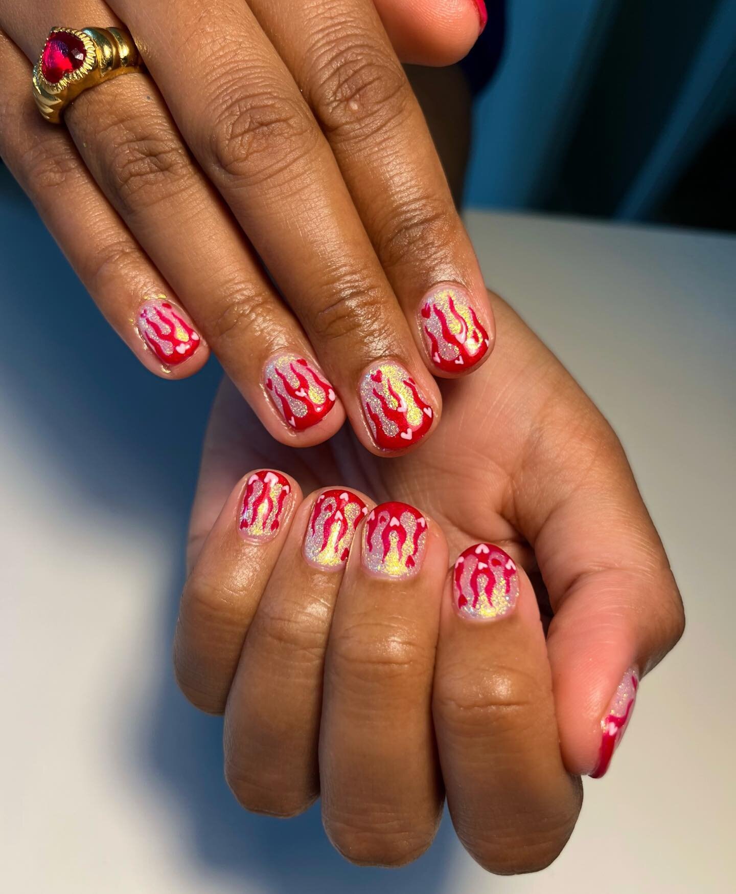 Nikki's nails outlet
