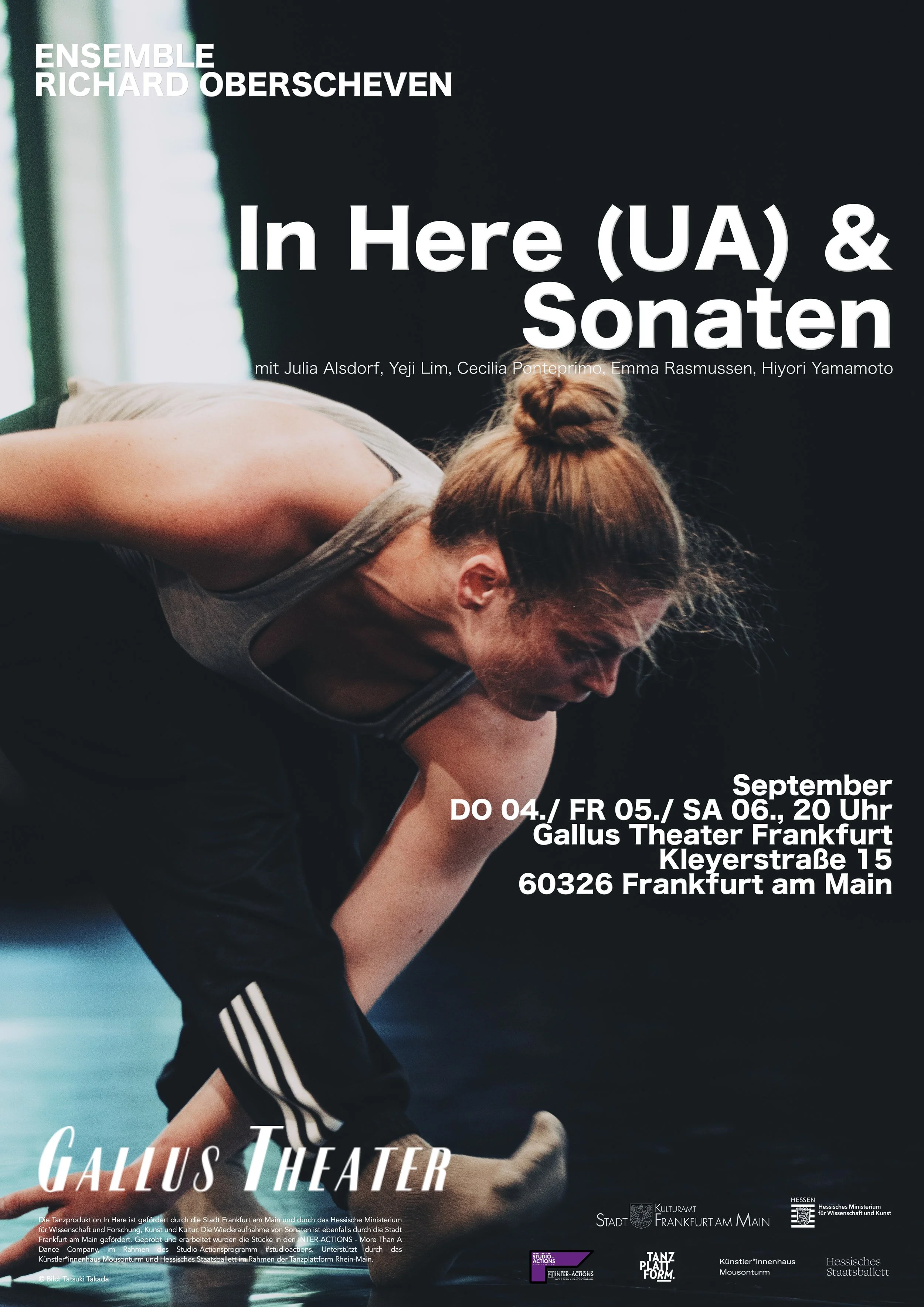 Plakat für eine Veranstaltung im Gallus Theater Frankfurt im September, mit einem Bild von einer Person, die Turnen macht, und Textinformationen zum Event.