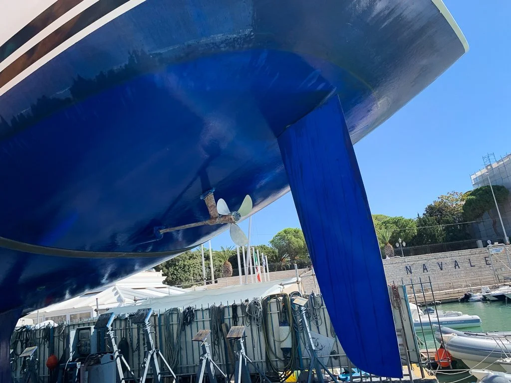 Pala timone pulita da incrostazioni - Sun Odyssey 42i 
