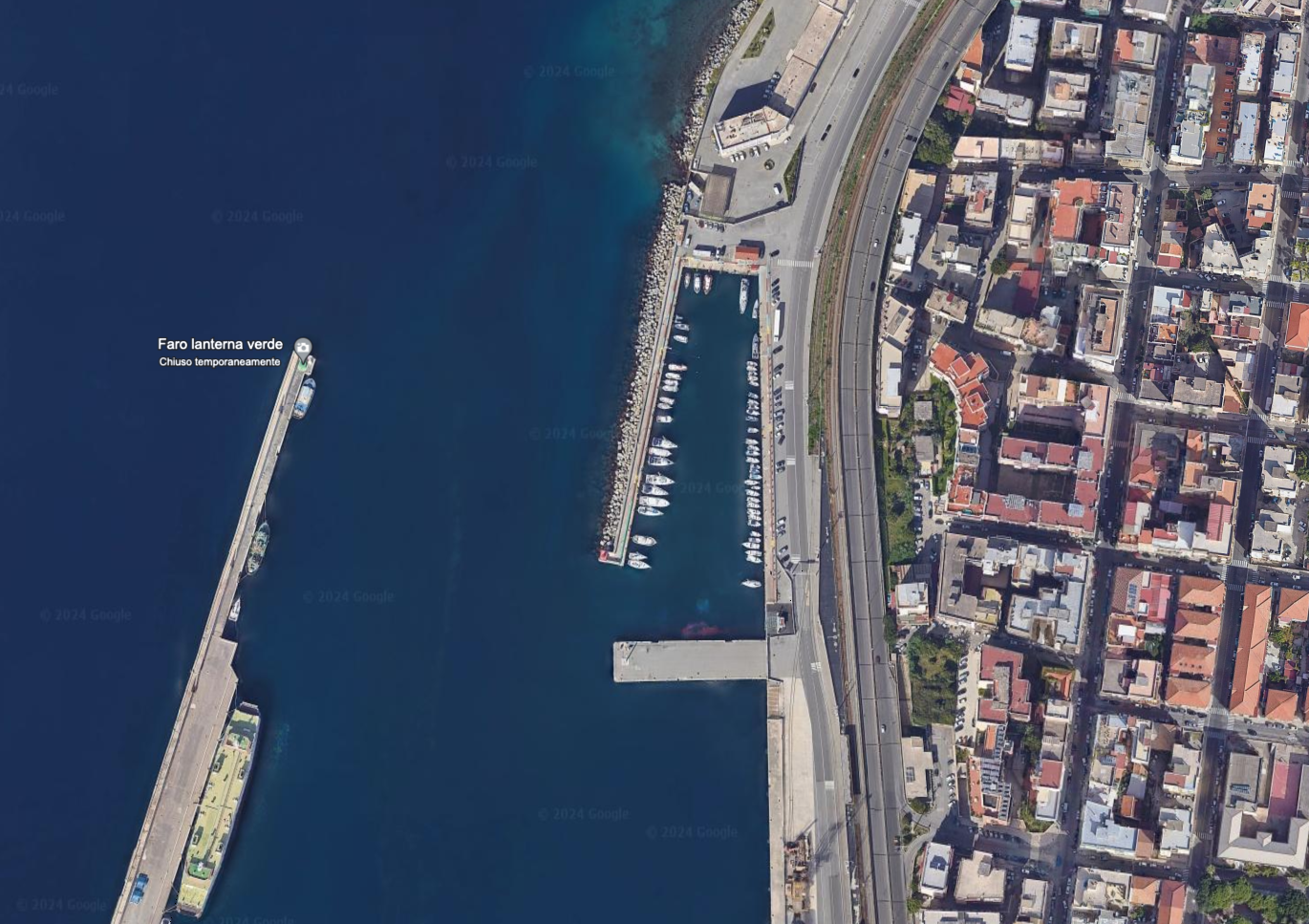 Porto di Reggio Calabria - Google Map - Skipper Trasferimento Barche (Copia)