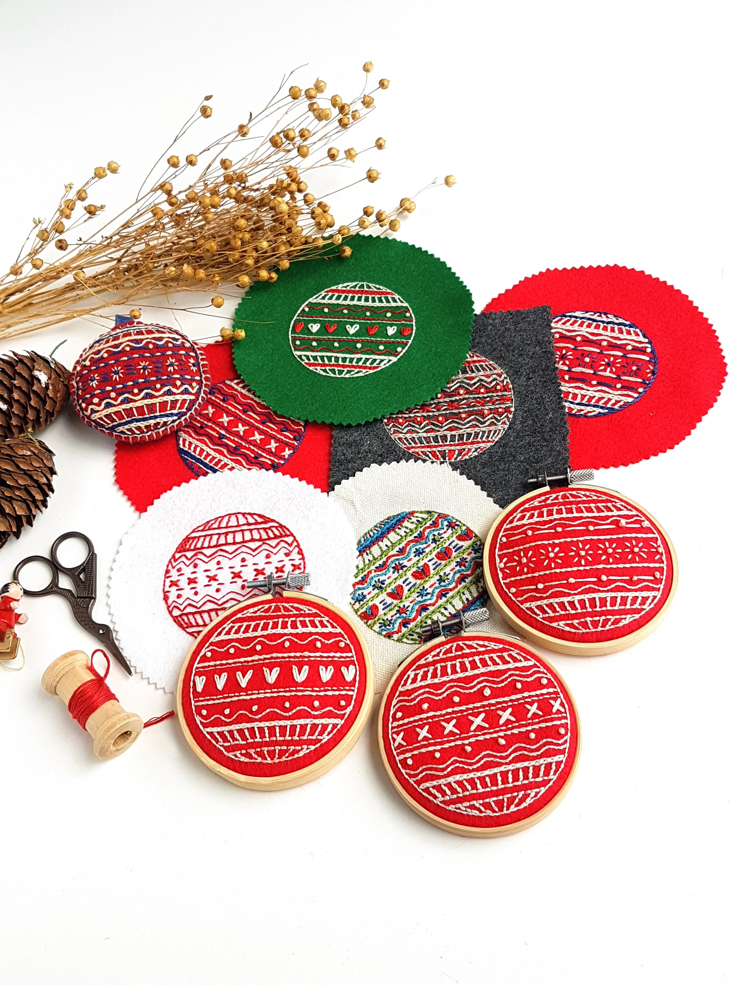 060_XMAS_BALLS_GRUPO.jpg