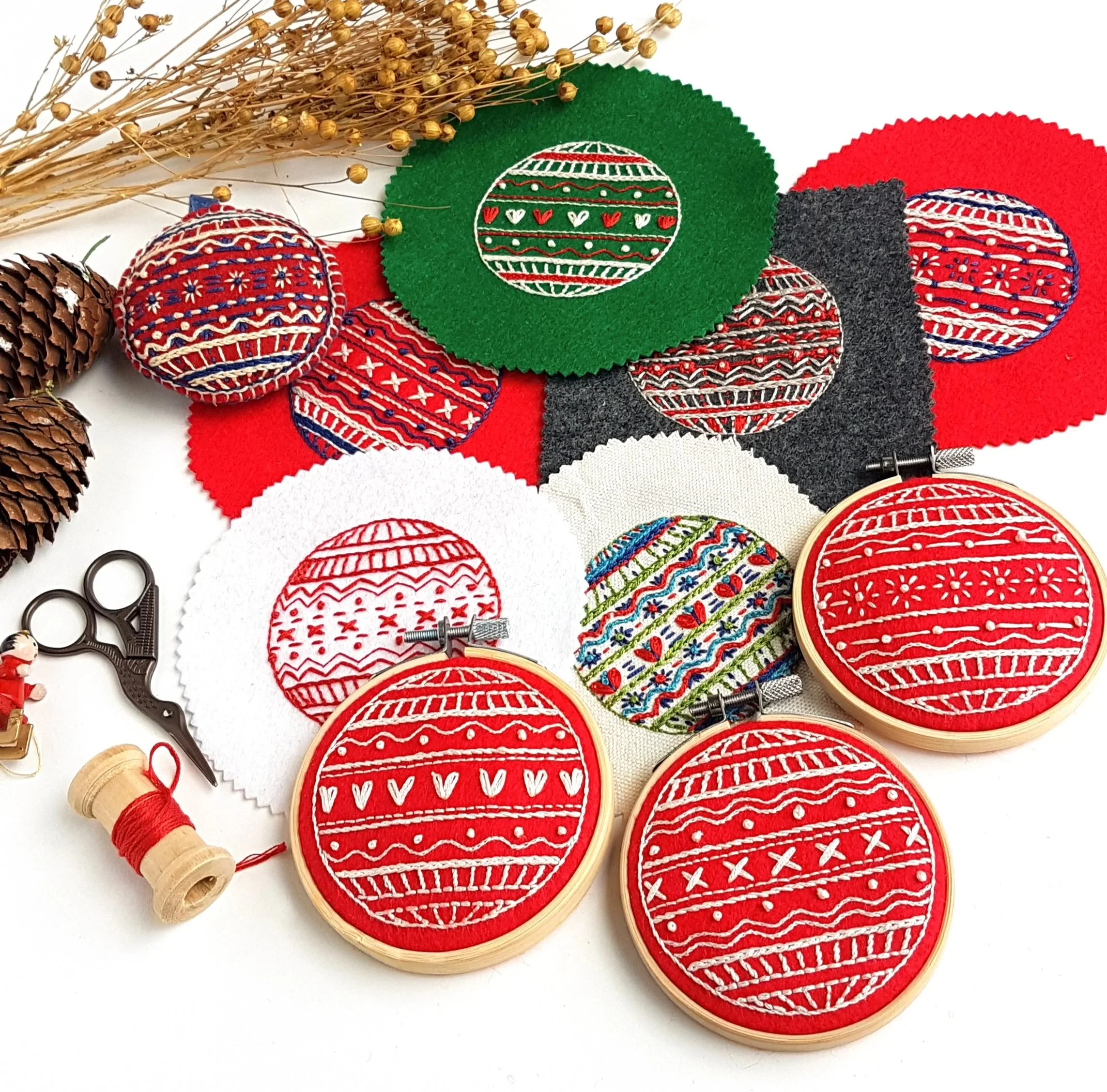 060_XMAS_BALLS_GRUPO.jpg