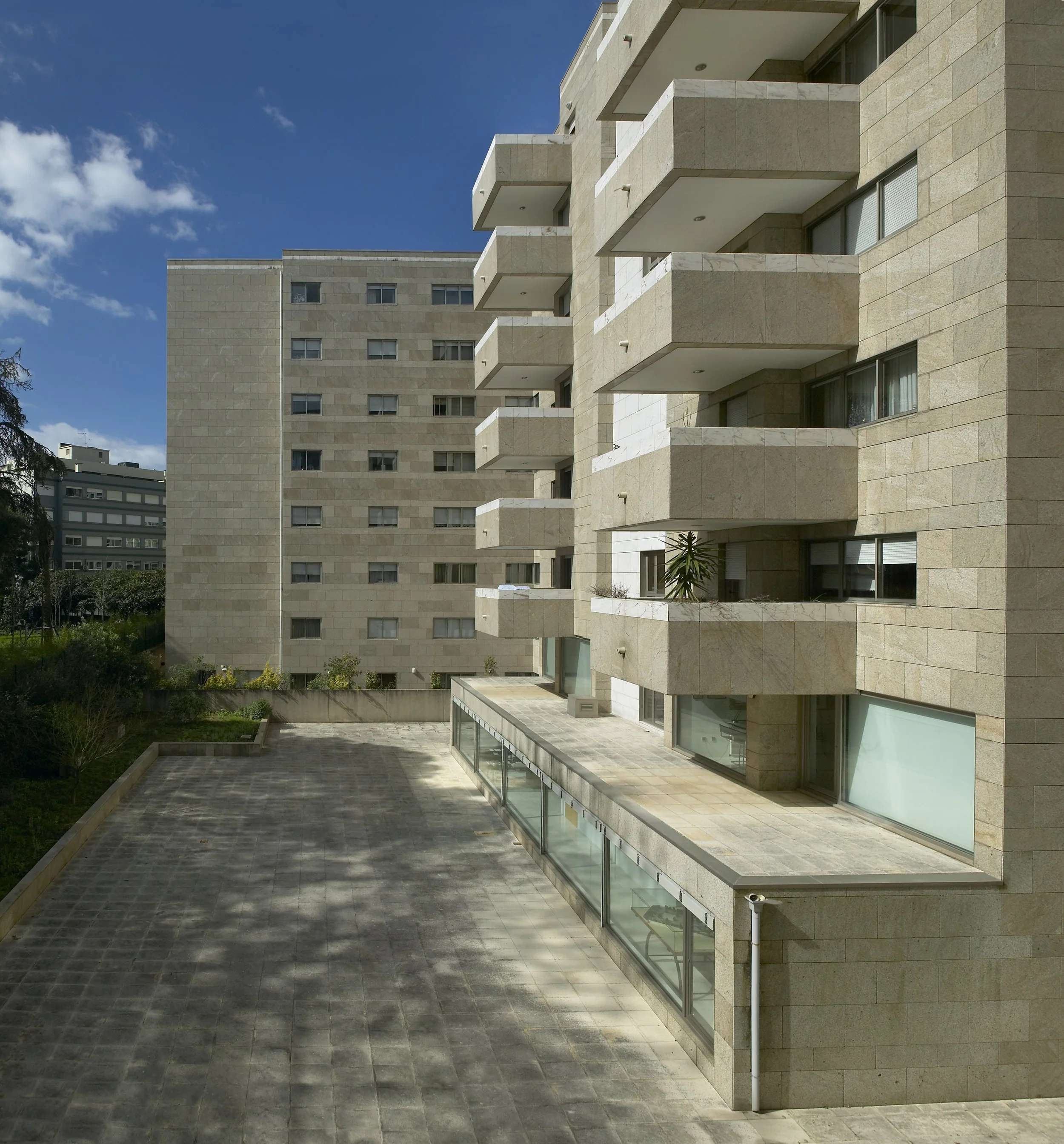 boapor-1-edificio-residencial-porto.jpeg