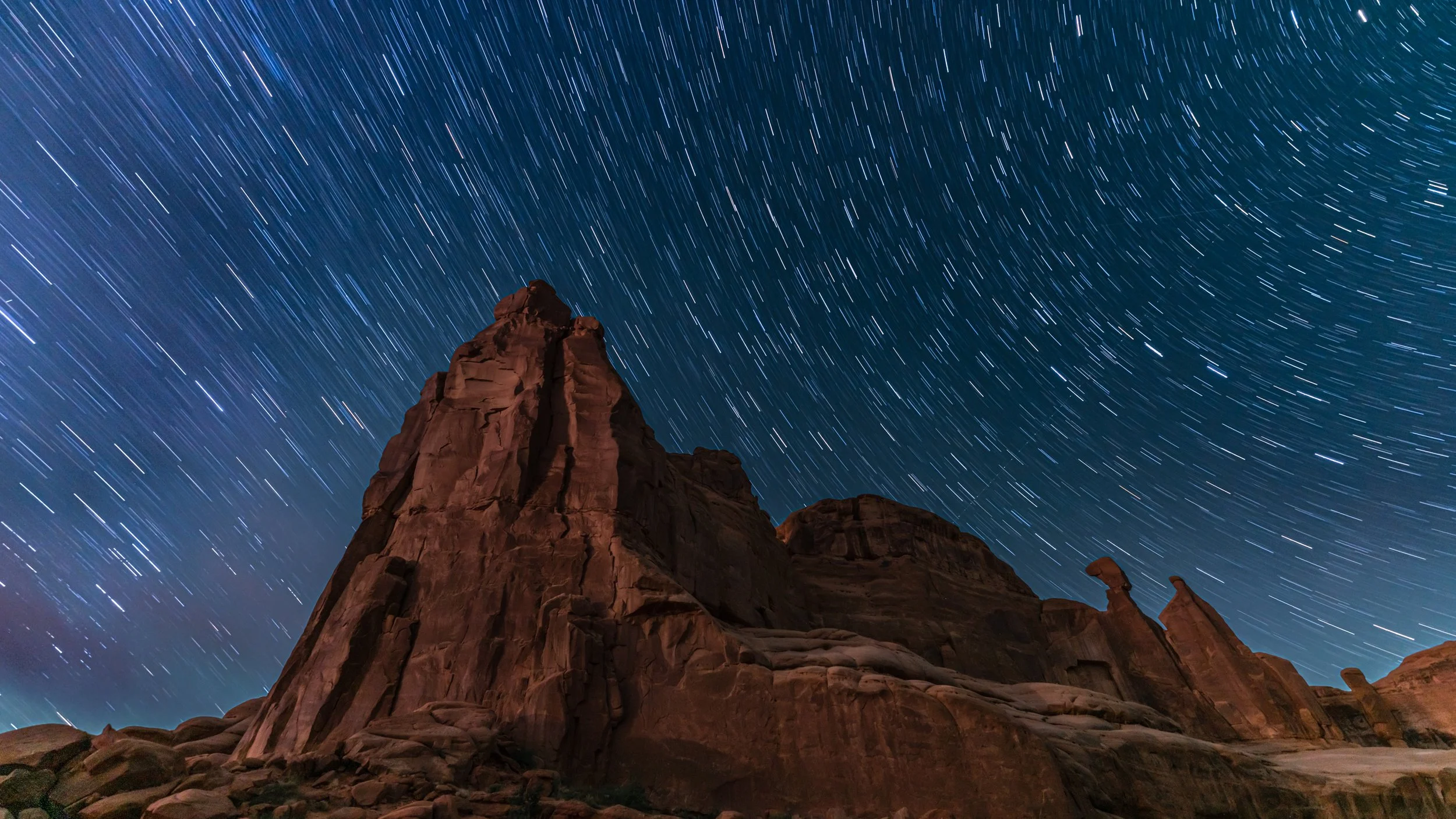 startrails, arches national park