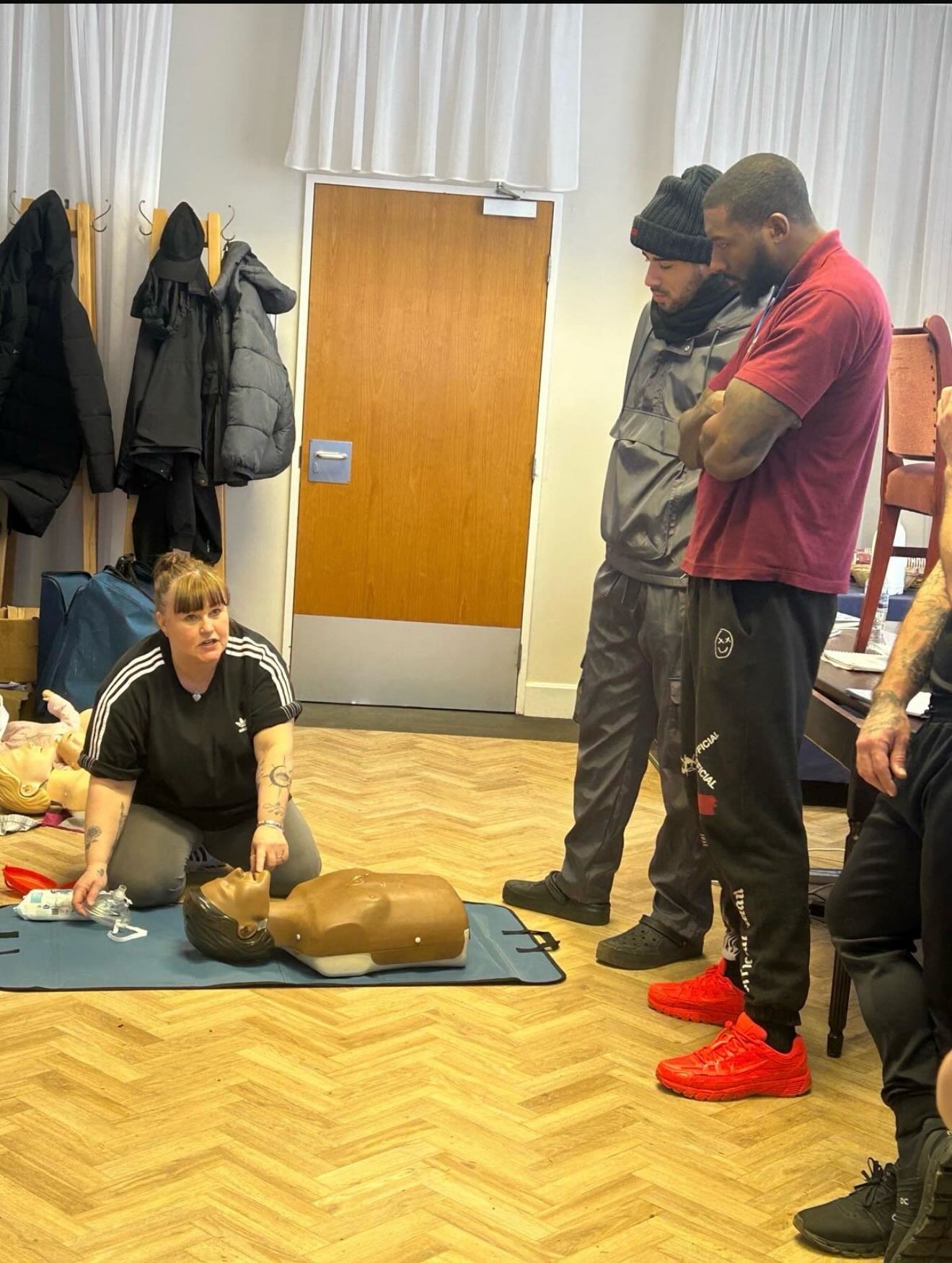 Did you know that having trained first aiders and mental health awareness can make a huge difference in an emergency or when someone is struggling?
We had a great couple of days down in Nottingham delivering First Aid at Work and Mental Health Awaren
