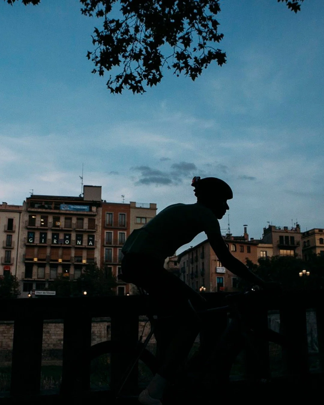Are you heading to Girona for @seaottereurope ? The Fusion team would love to chat. Whether you're media, a content creator, a brand or just a cycling obsessive, looking for your next opportunity.

@wiesiakuczaj, @miles_on_bikes, @thecurlycyclist and
