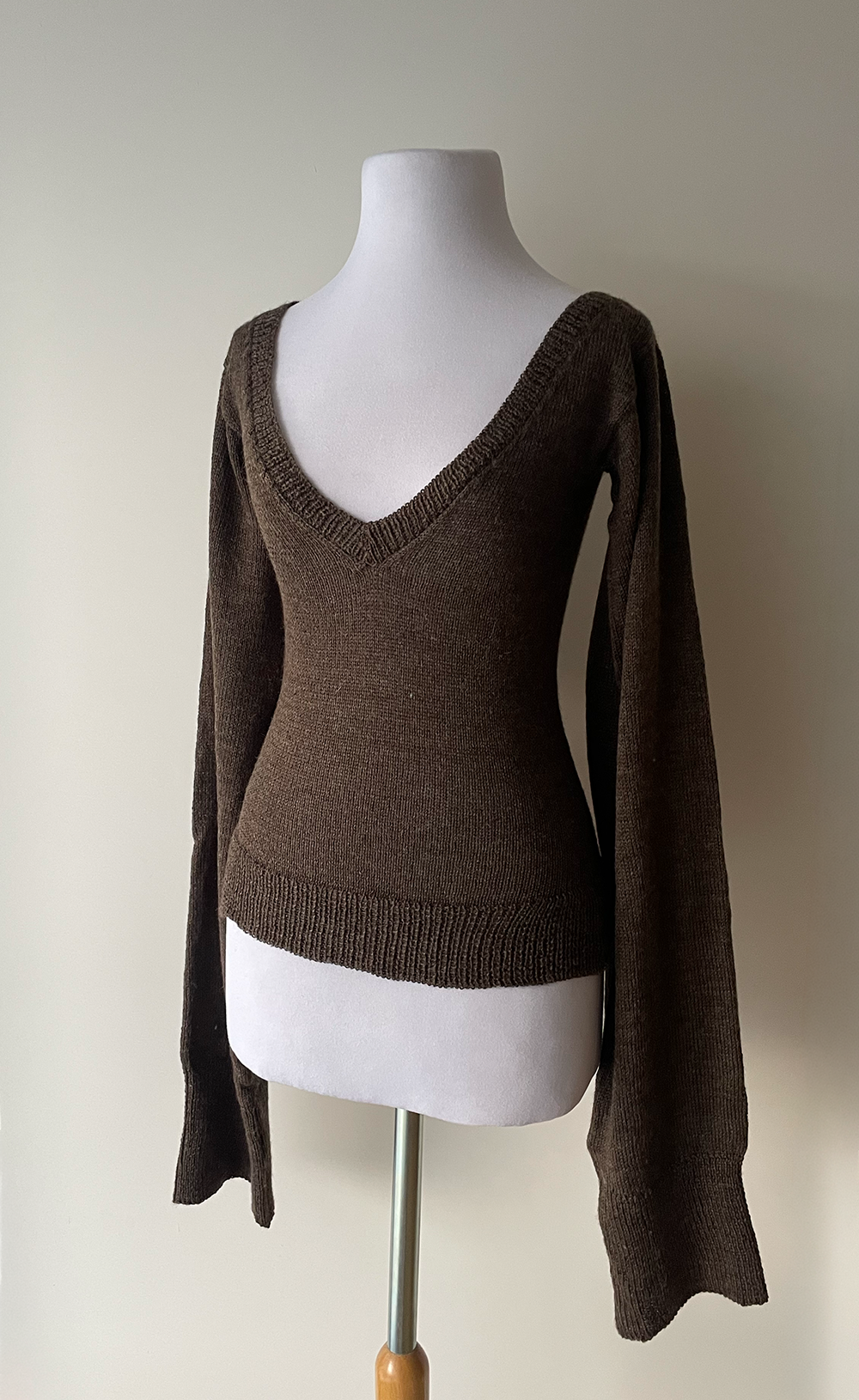 V-Neck Second Skin Top — Brown