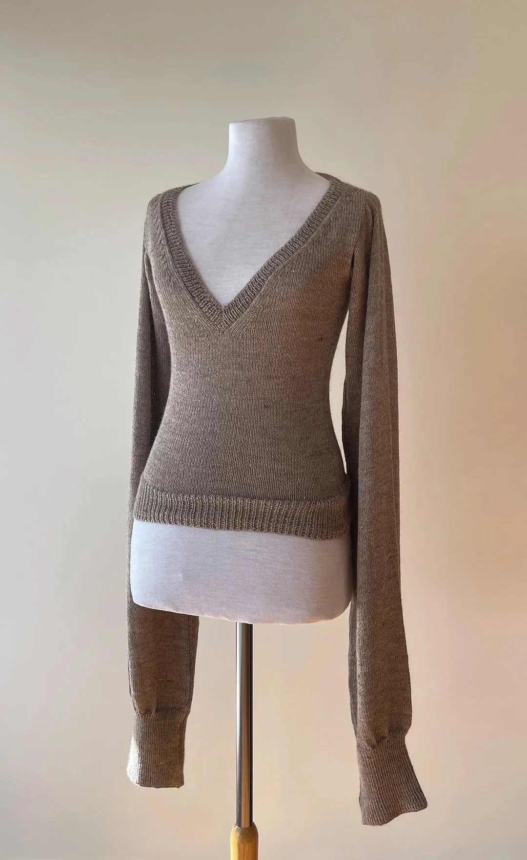 V-Neck Second Skin Top — Mauve