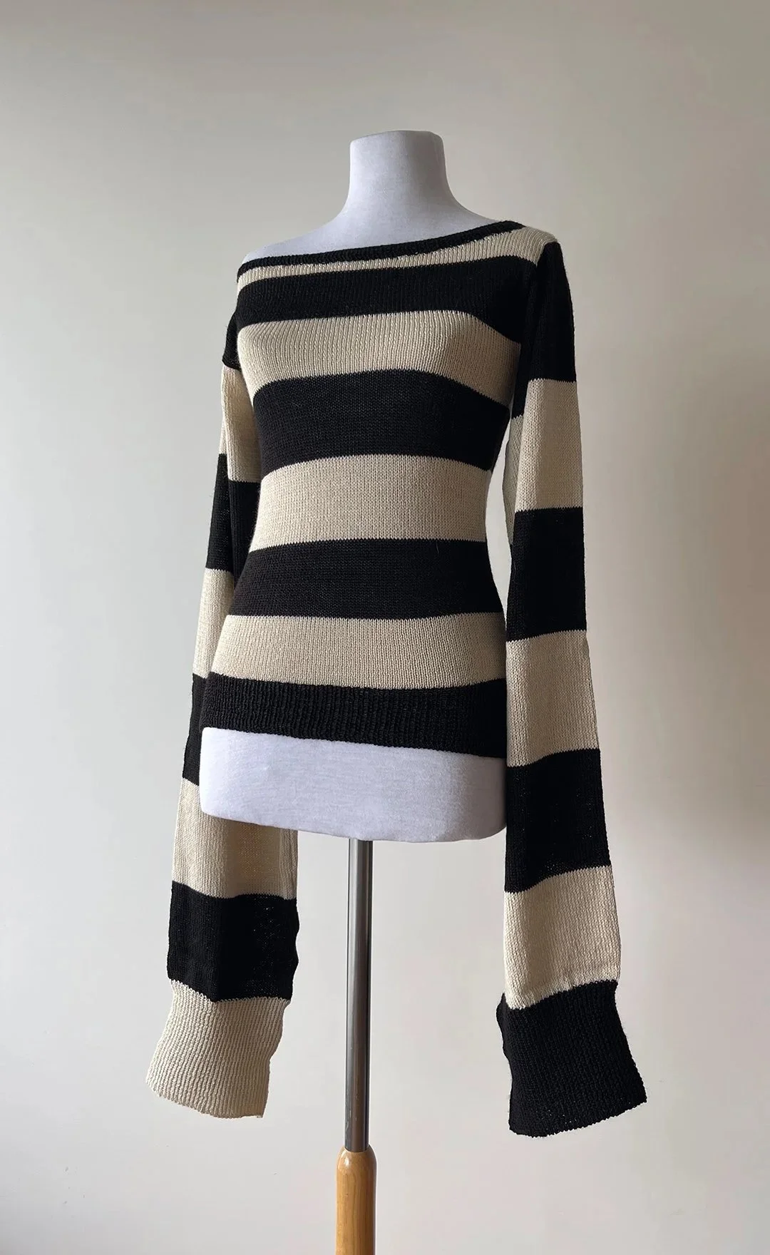 Second Skin Top — Black & White