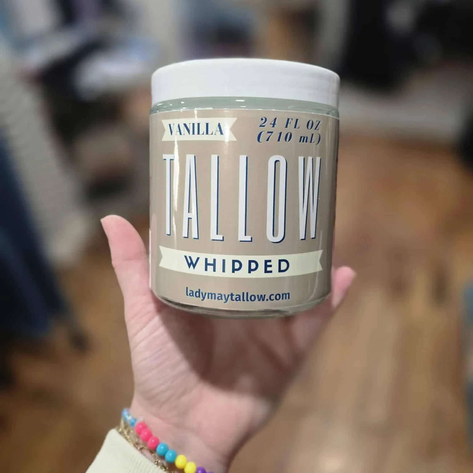 Same great product, just in a wide mouth jar 😍 You told us it was hard to get your hand to the bottom of the tall skinny jar...let's fix that! We kept the 24oz size, just widened the jar - problem solved 😉